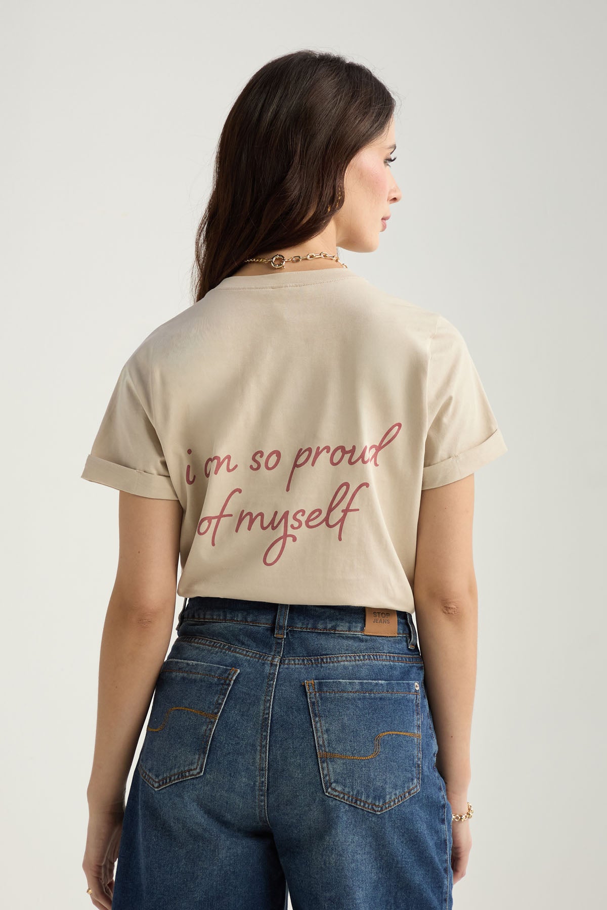 Camiseta marfil de manga corta para mujer