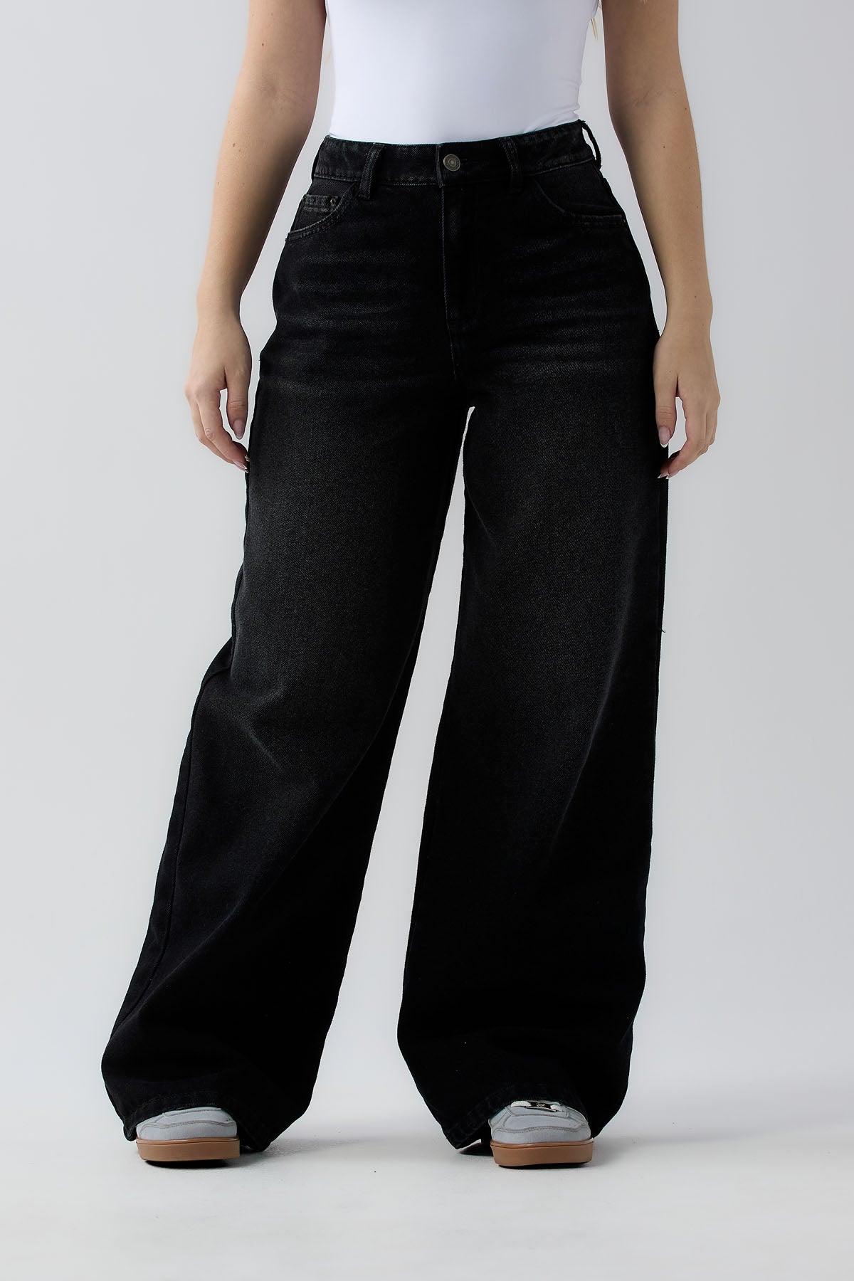 Jean retromom negro oscuro de tiro bajo para jóvenes