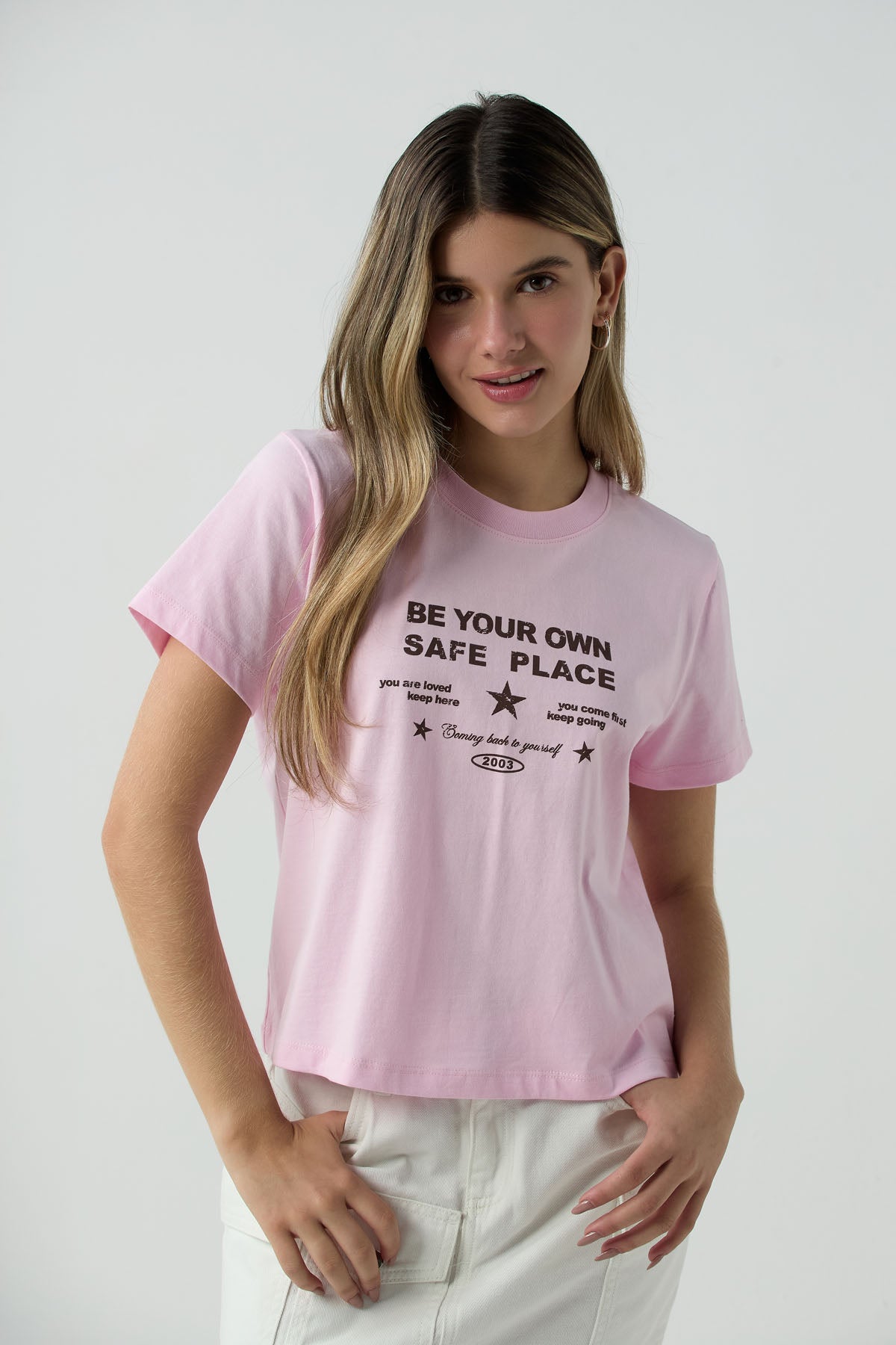 Camiseta rosa claro fondo entero para jóvenes