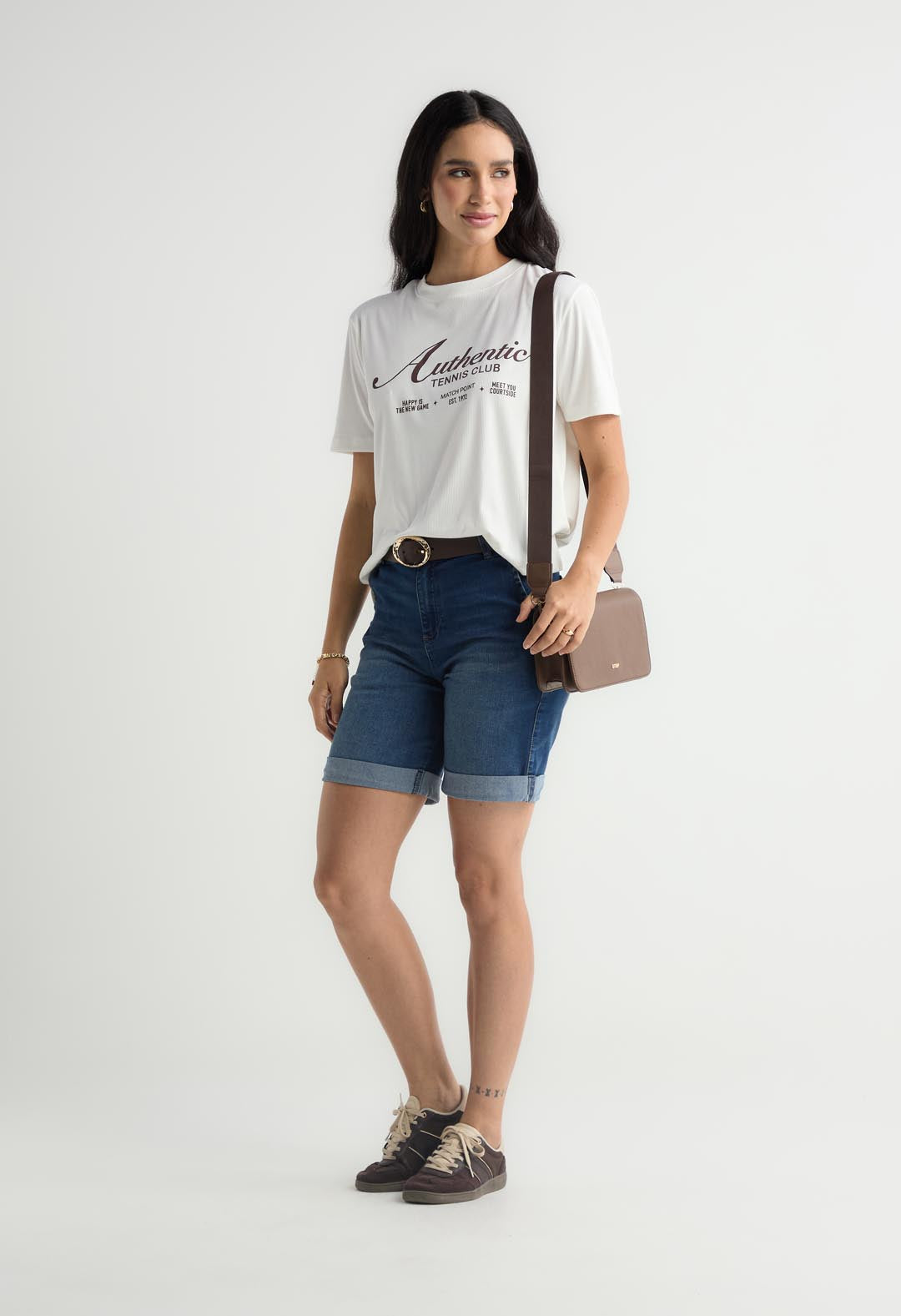 Bermuda medio en denim para mujer