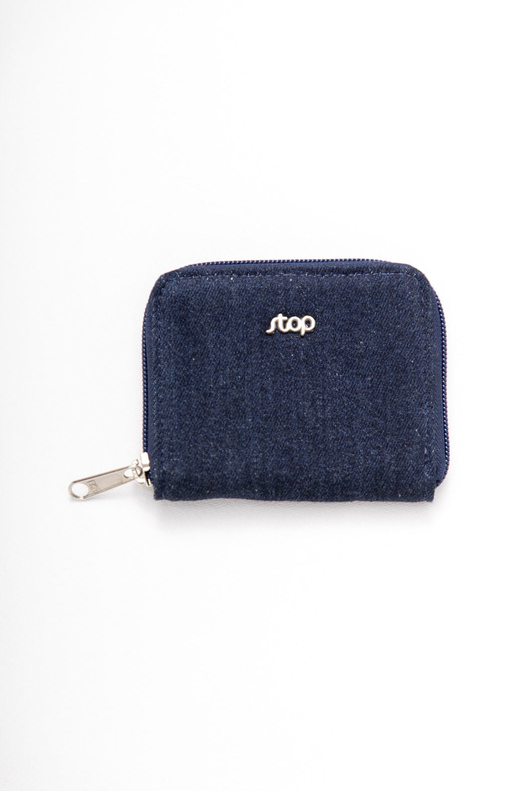 Billetera azul oscuro en denim