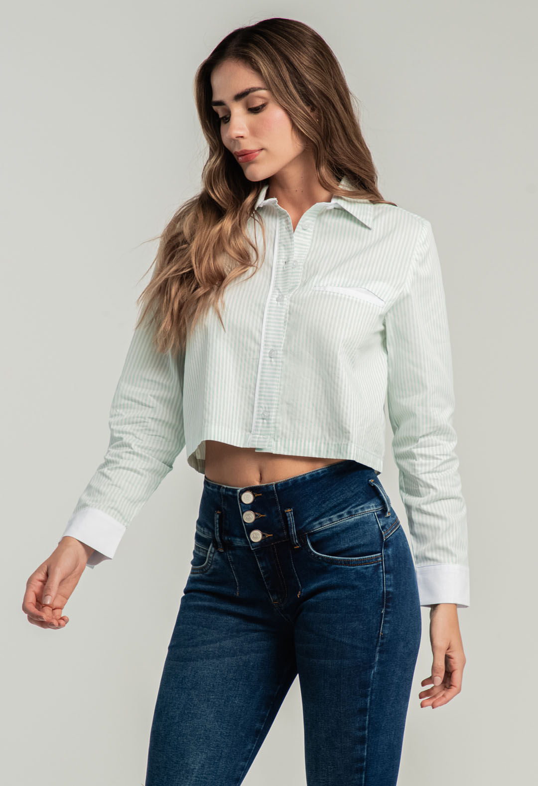 Blusa crop menta a rayas para mujeres