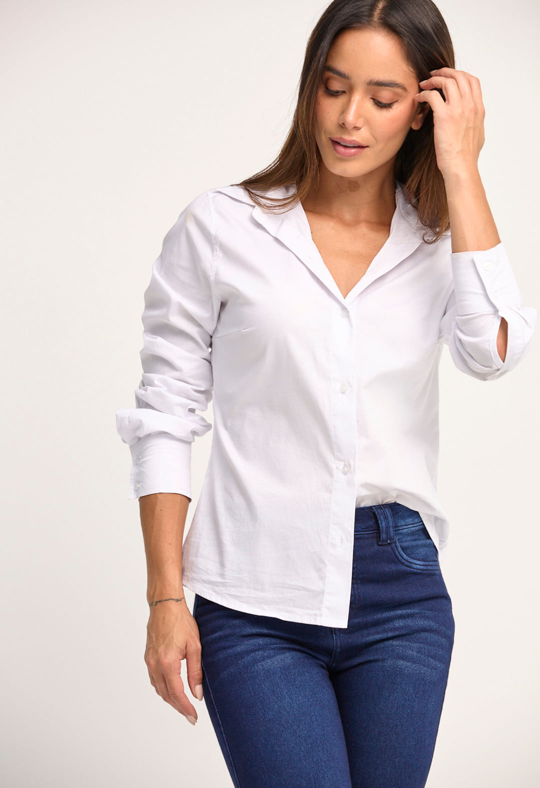 Blusa blanca manga larga para mujeres