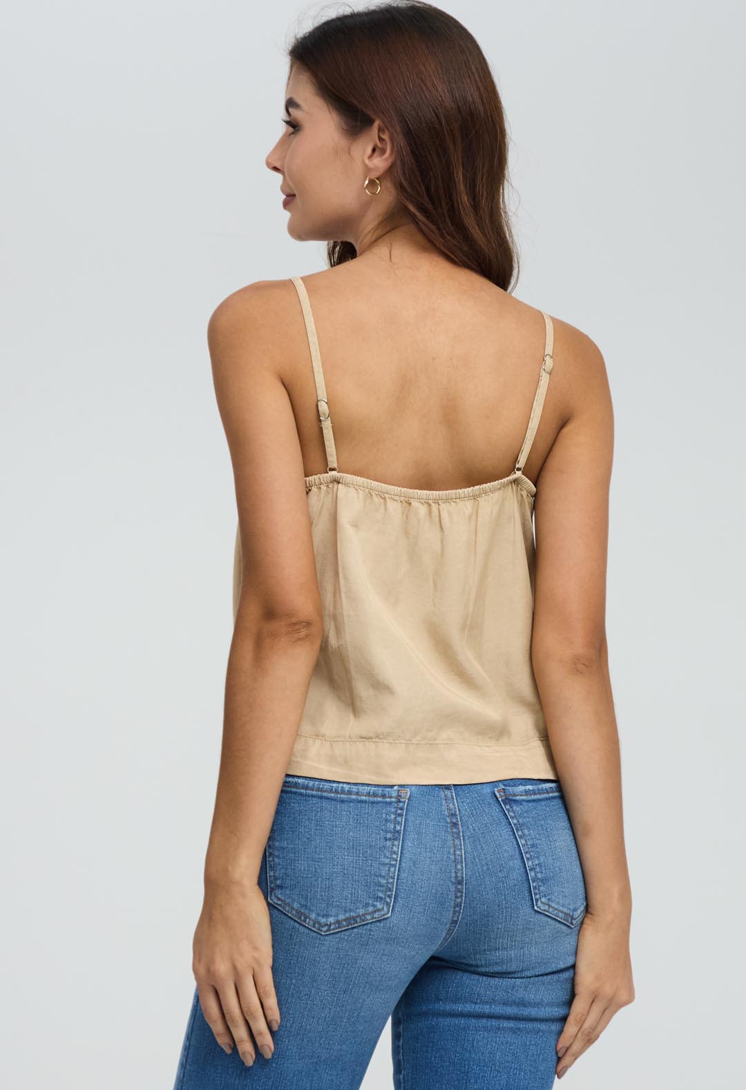 Blusa arena con botones para mujeres