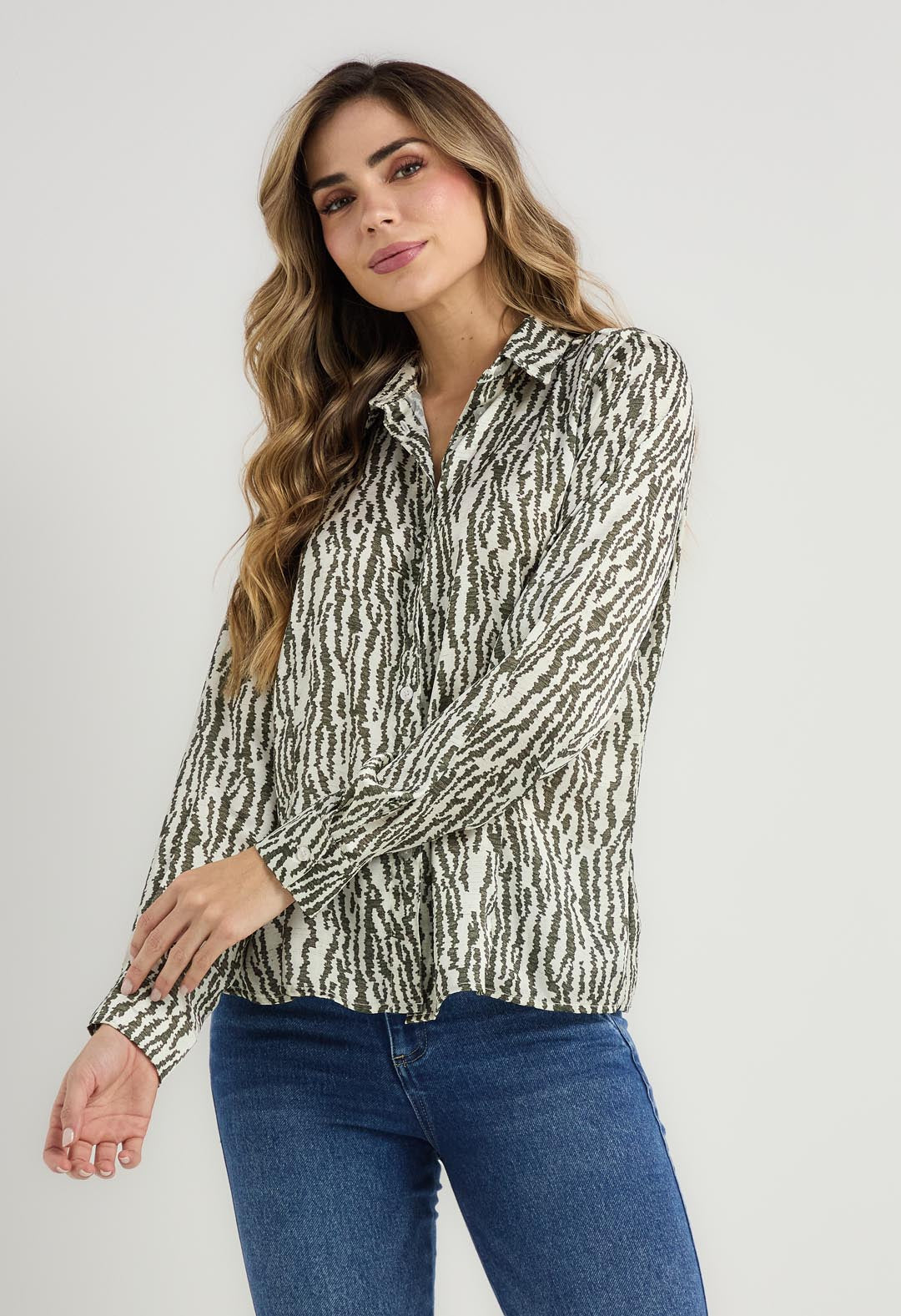 Blusa verde con full print para mujer