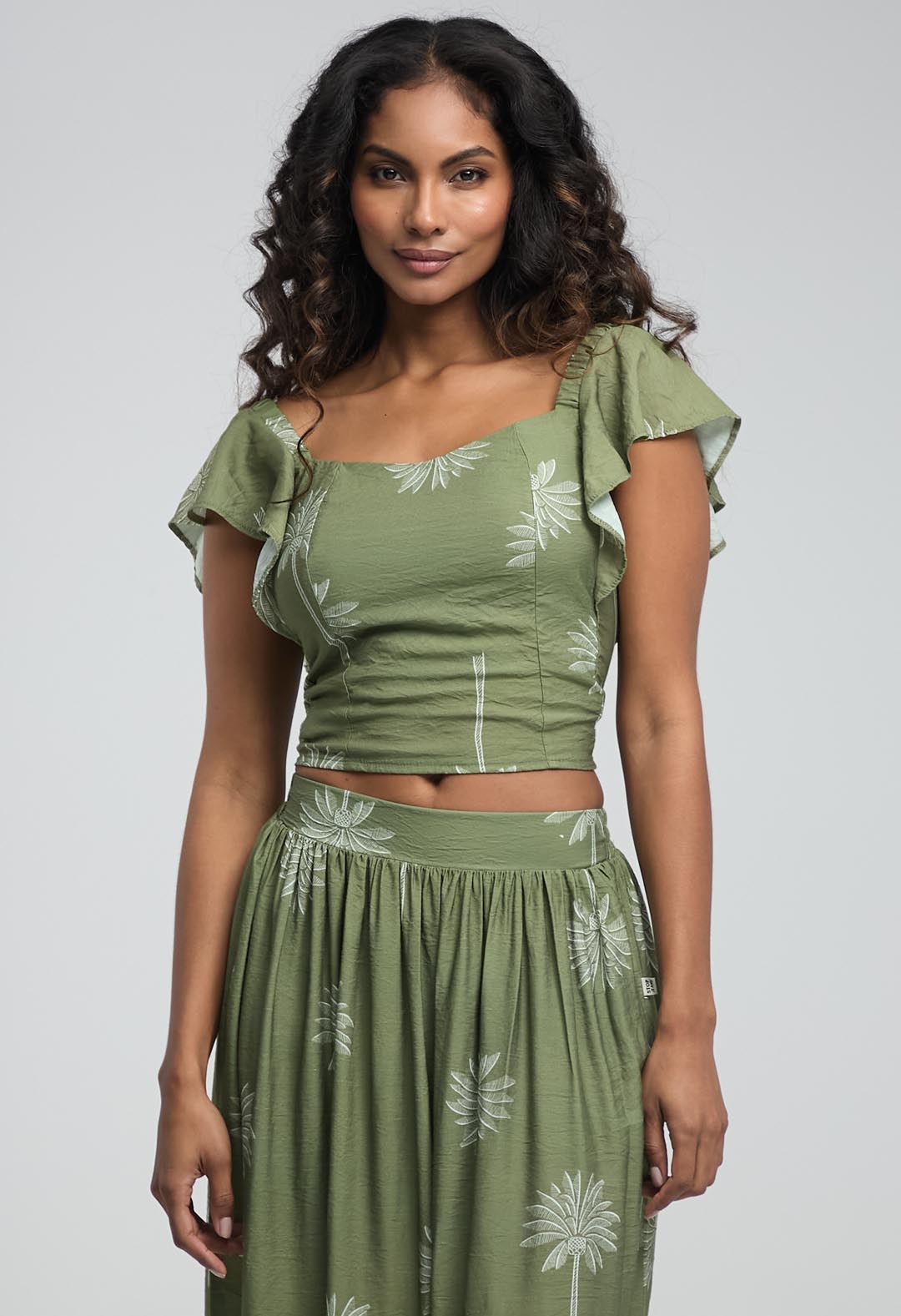 Blusa pistacho con bolero en manga para mujeres