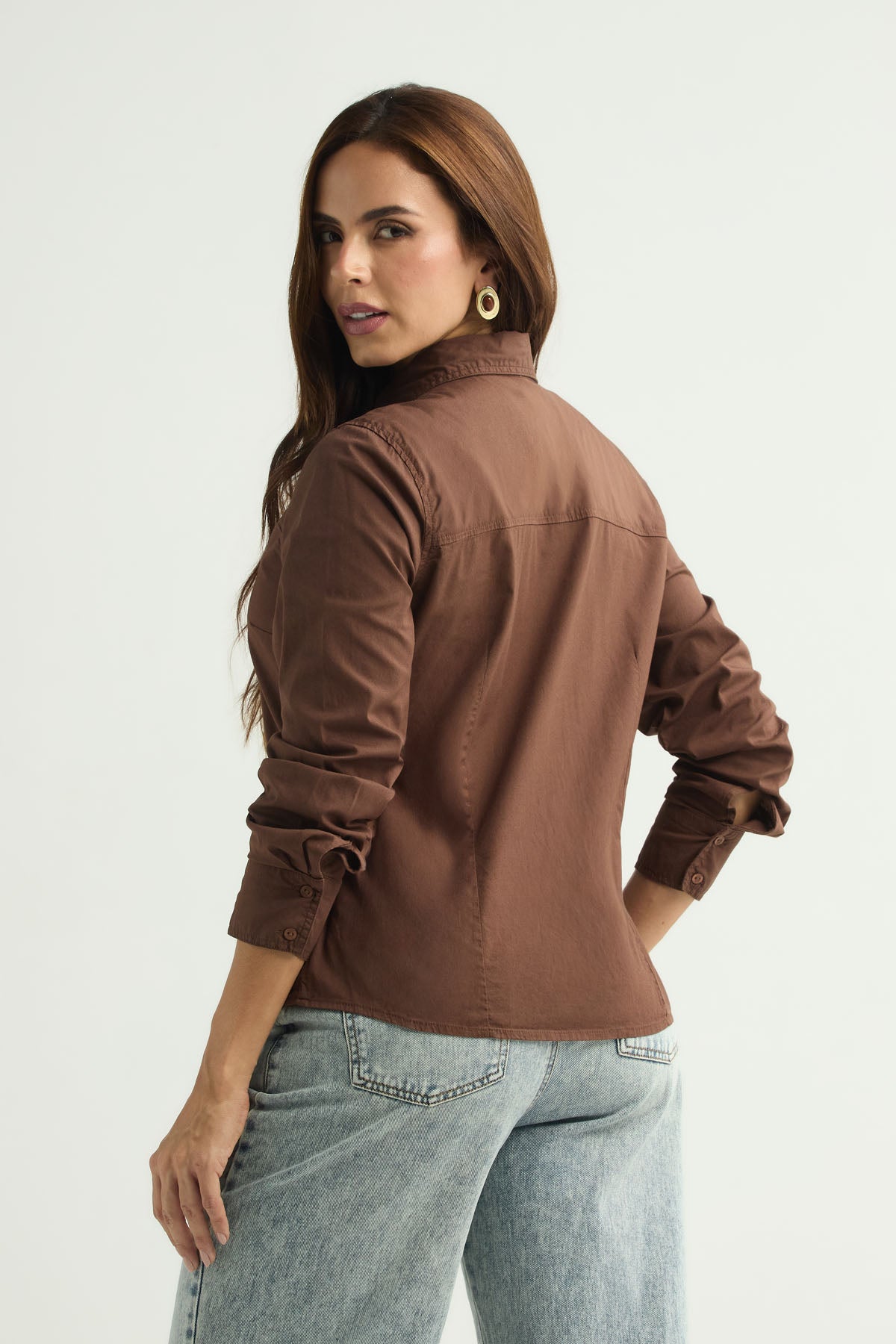 Camisa chocolate manga larga para mujeres