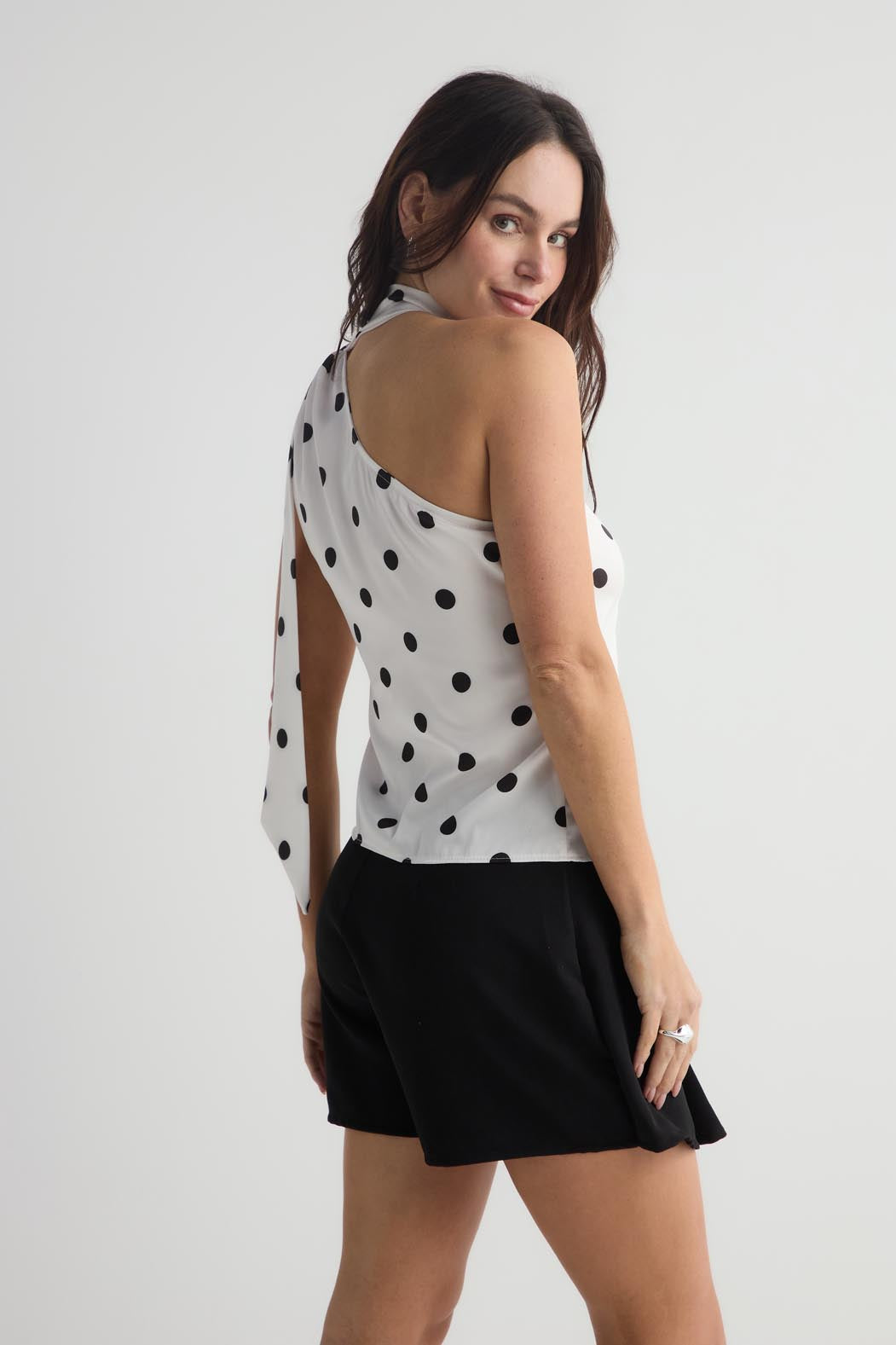 Blusa marfil manga sisa con pañuelo para mujer