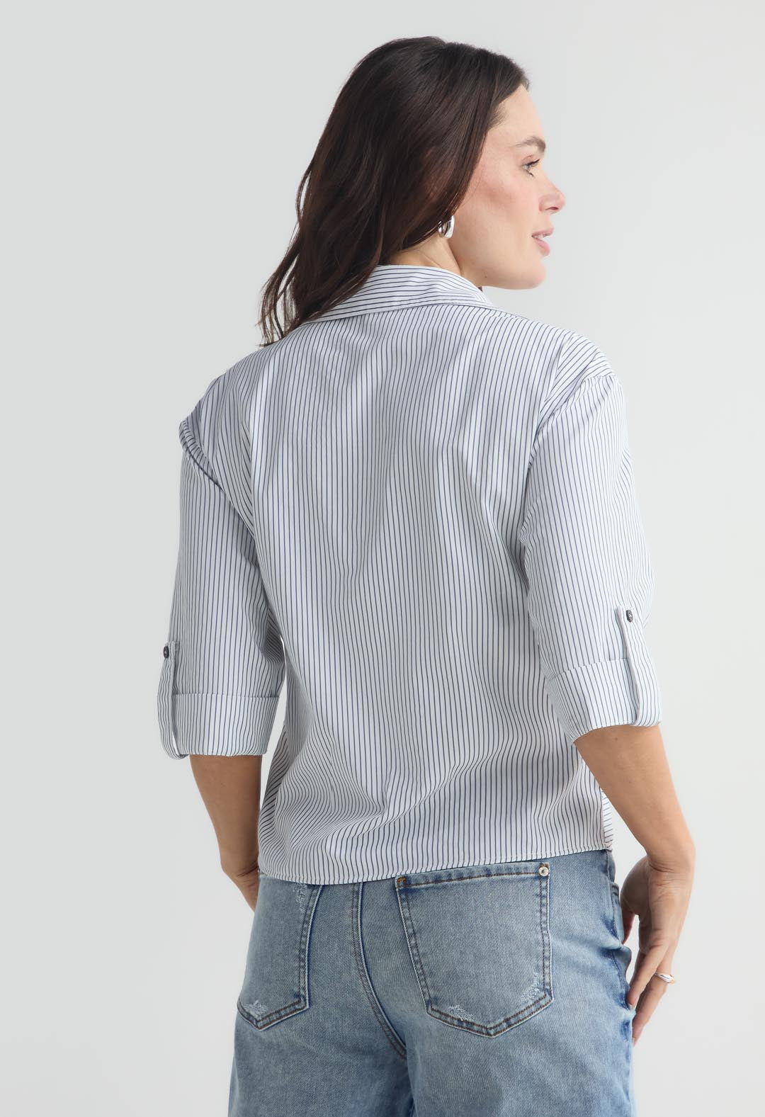 Blusa azul oscuro con perilla para mujer
