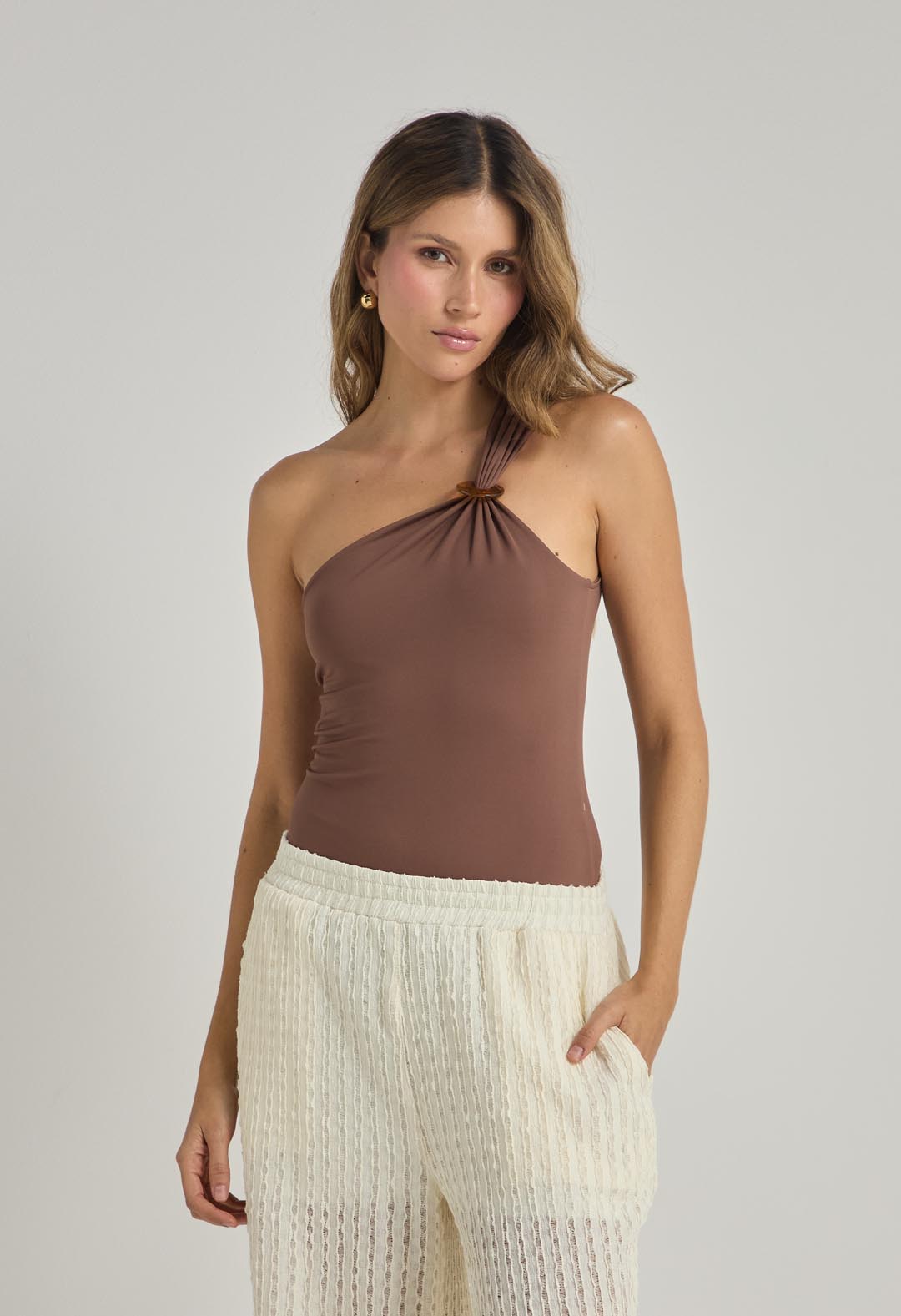 Body chocolate con drapeado para mujer