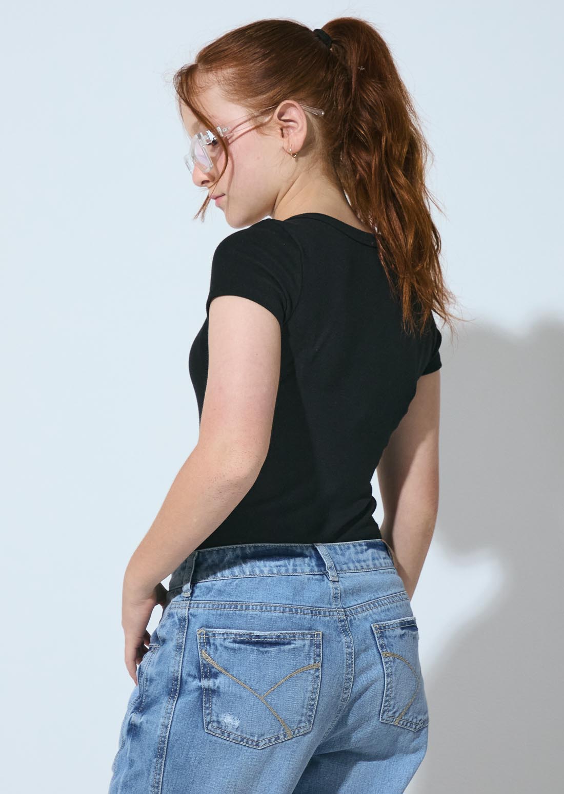 Body negro con abertura para adolescentes