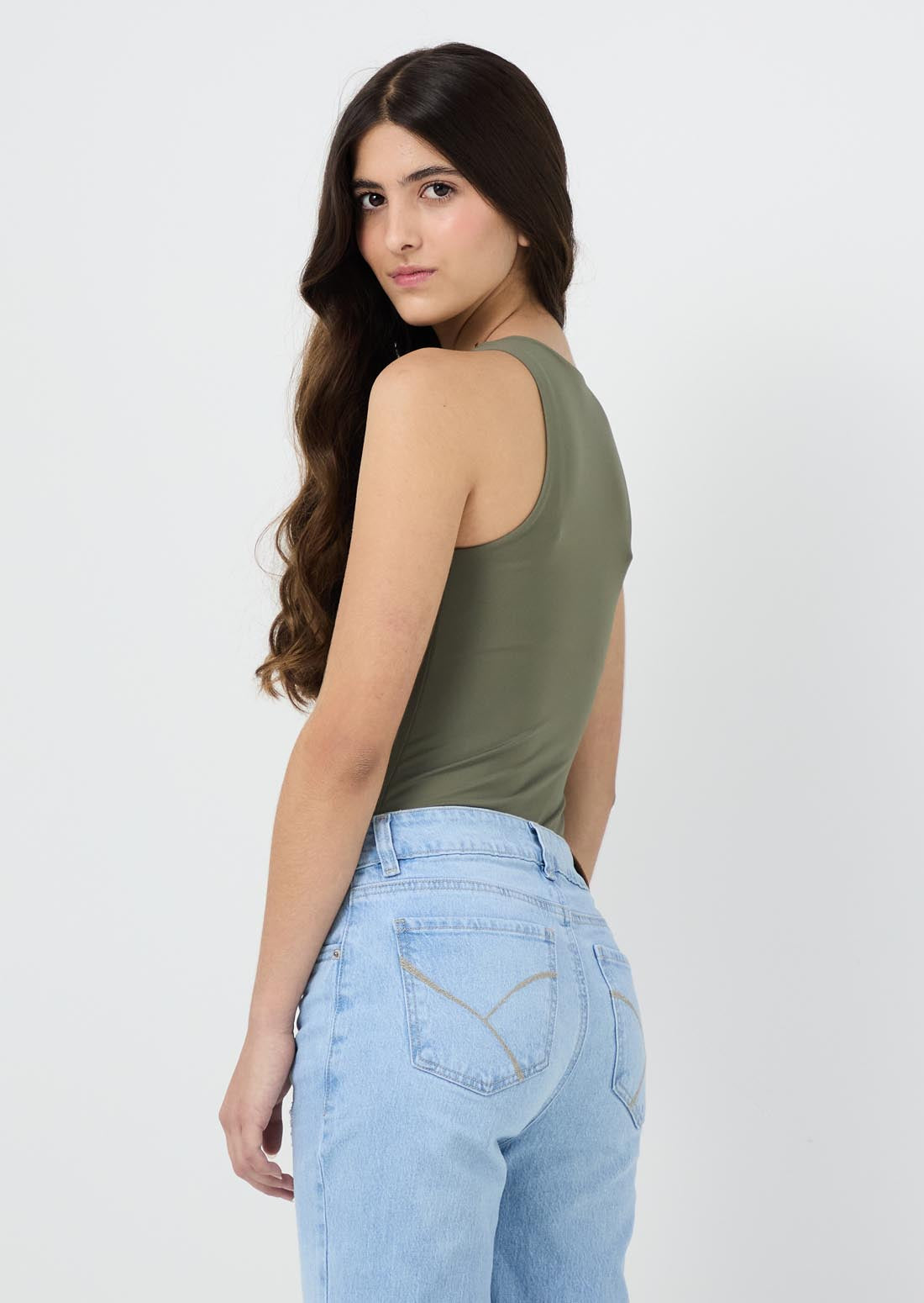 Body fondo entero color verde militar para jóvenes