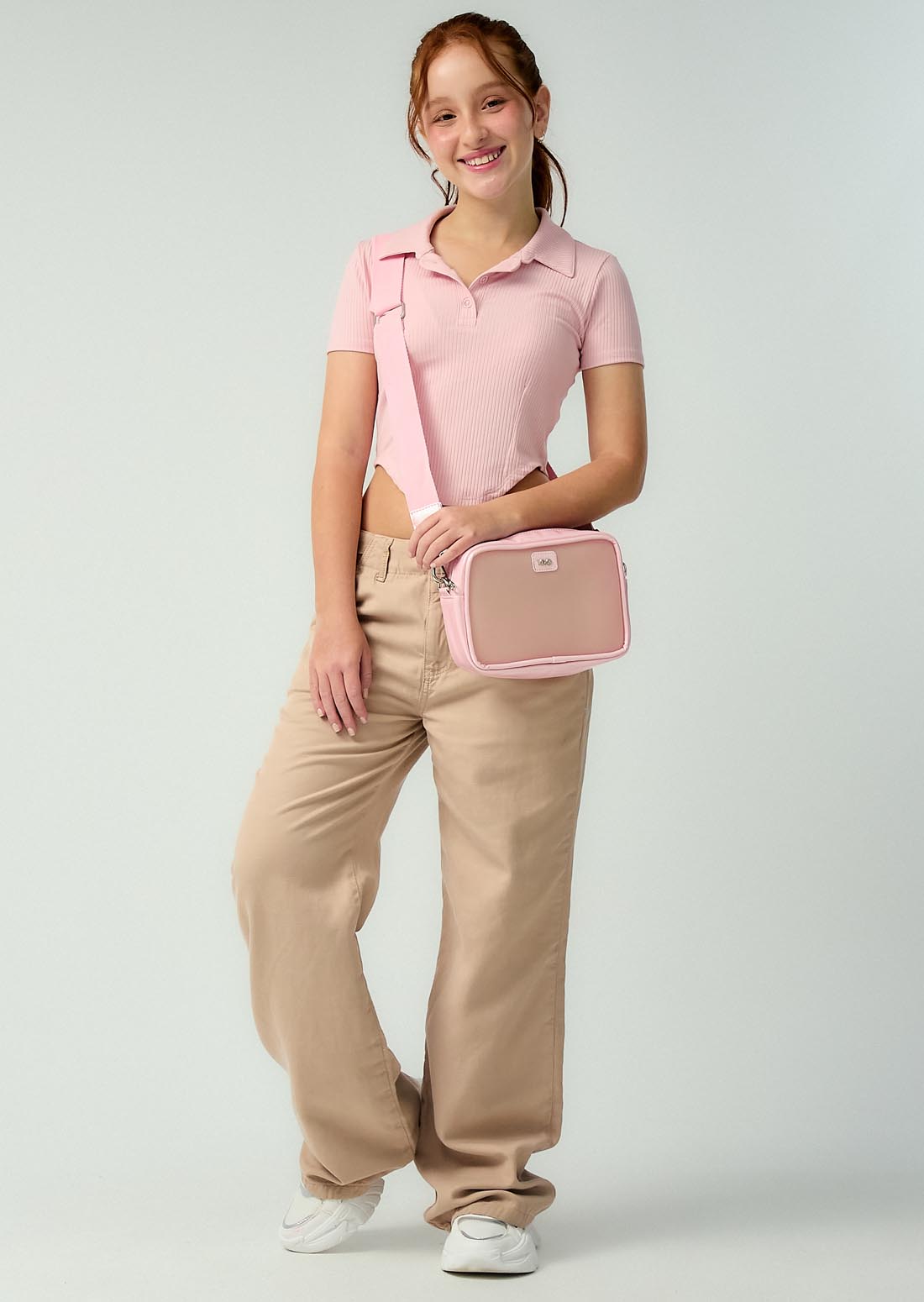 Bolso rosa pastel con charm