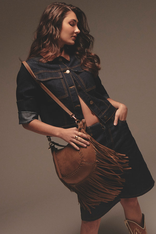 Bolso café oscuro con Flecos