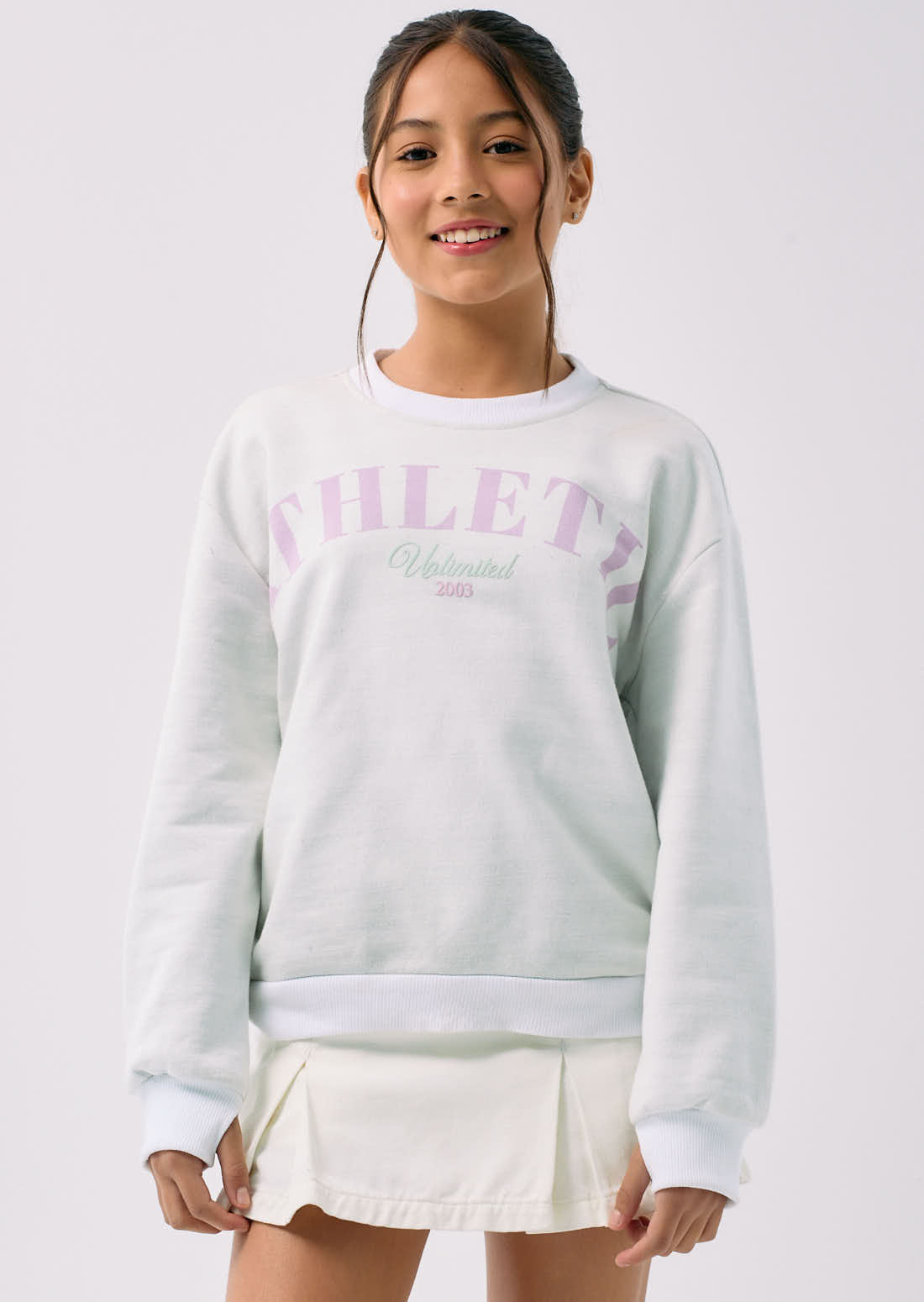 Buzo marfil estampado en frente para niñas