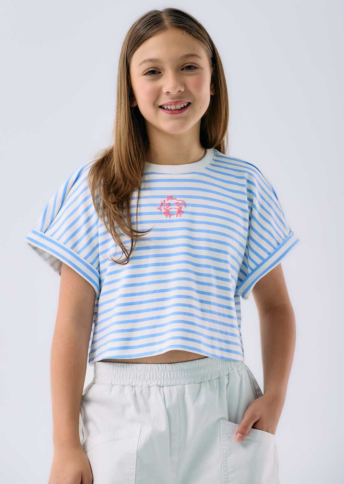 Camiseta a rayas azul claro para niñas