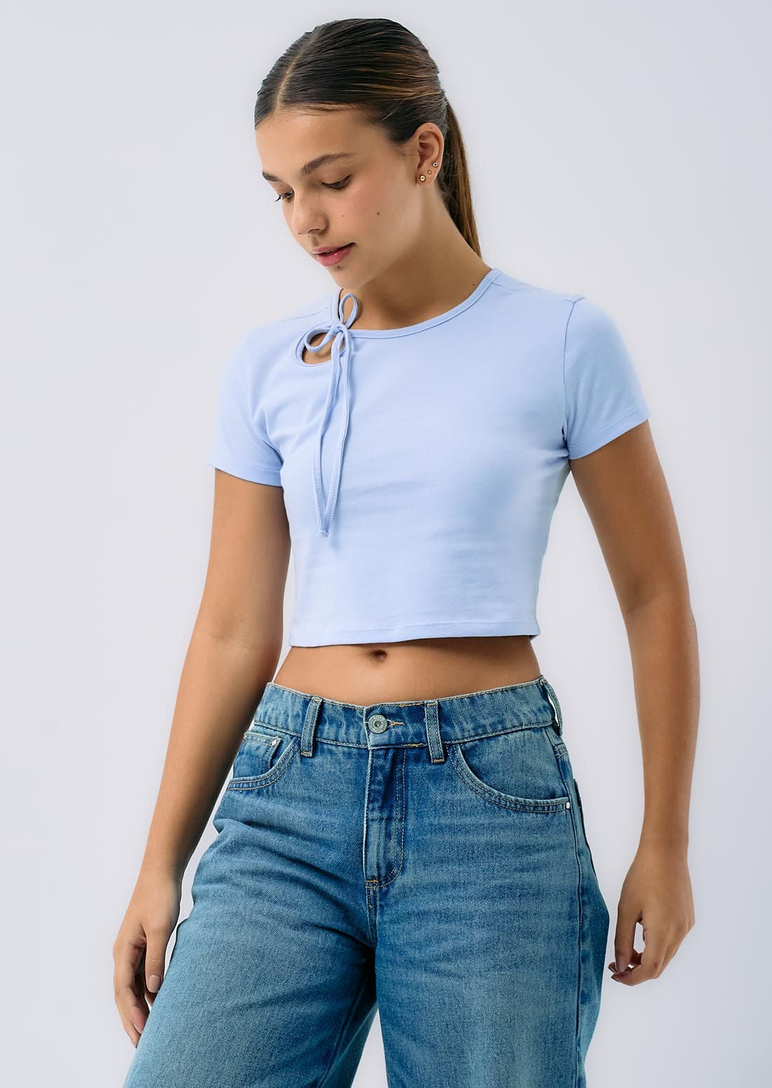 Camiseta azul sesgo en cuello para adolescentes