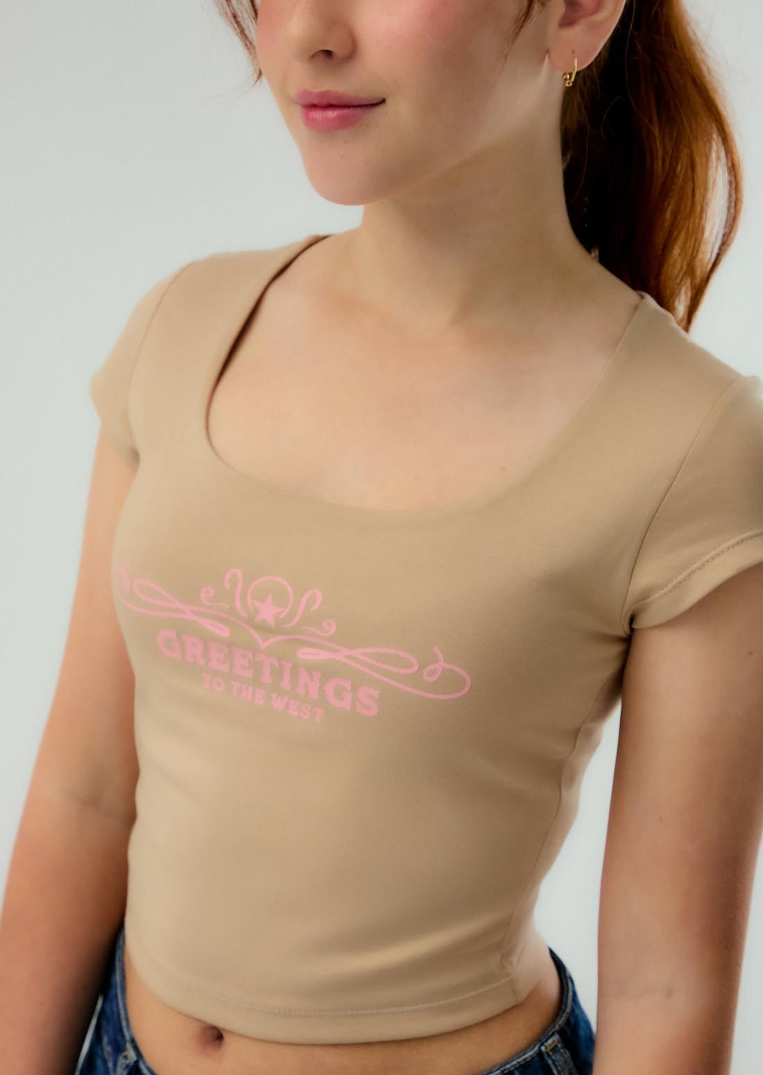 Camiseta arena estampada para adolescentes