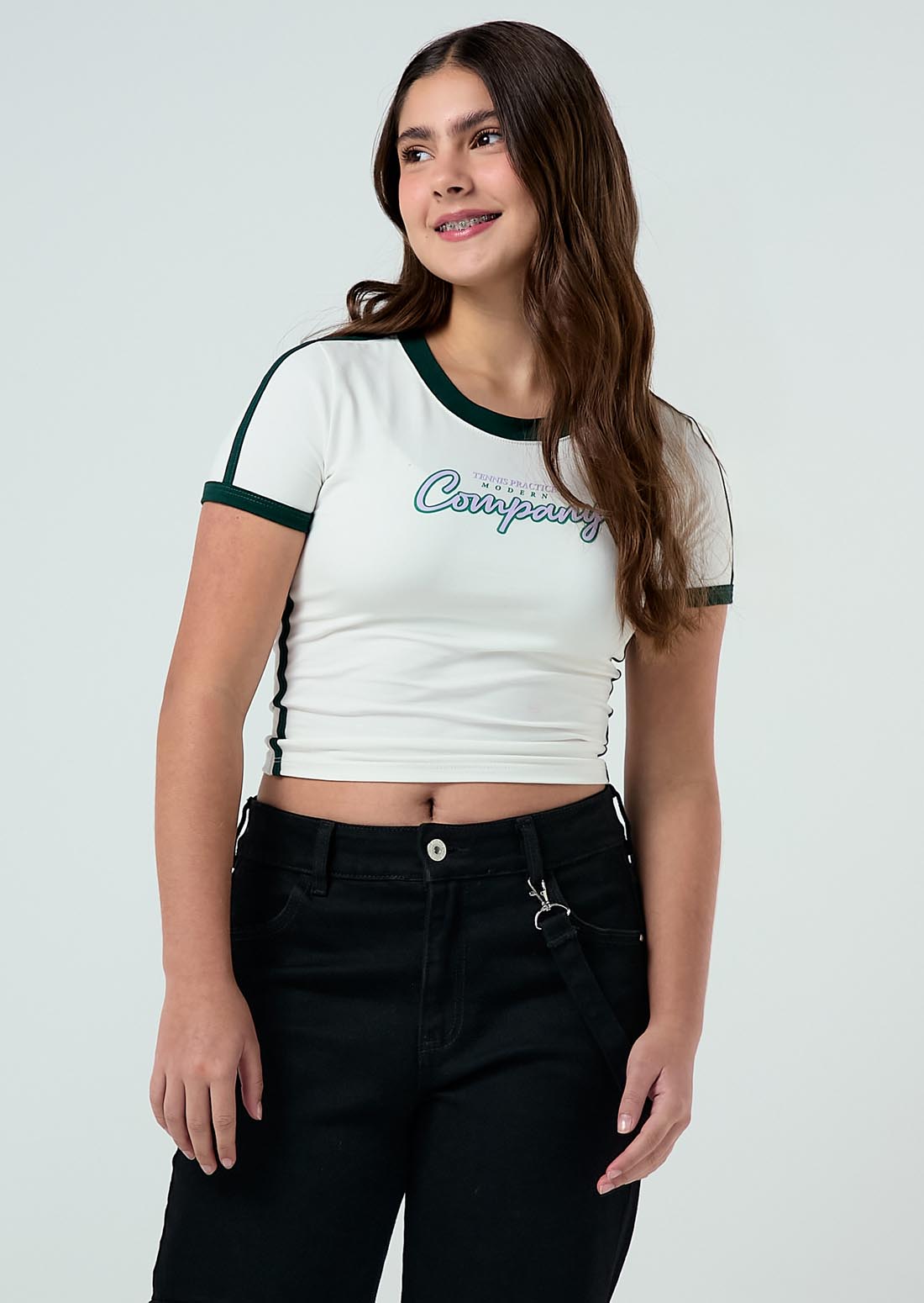 Camiseta marfil con sesgos para jóvenes