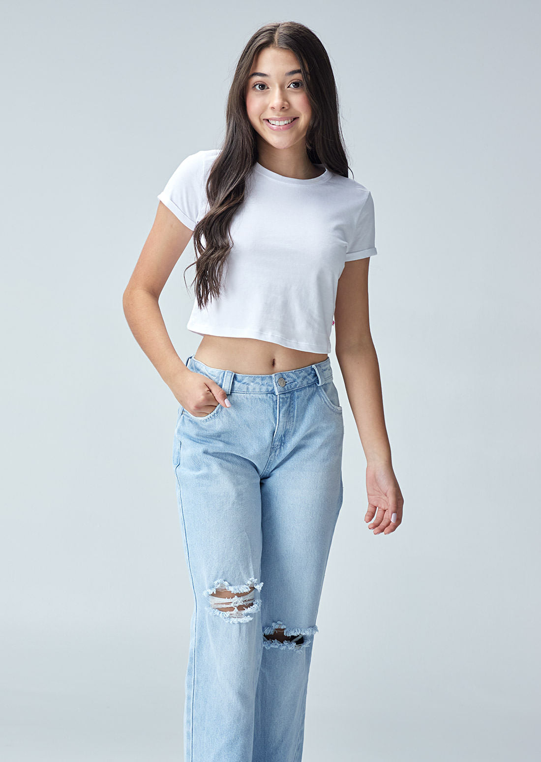 Camiseta crop blanca básica para jóvenes