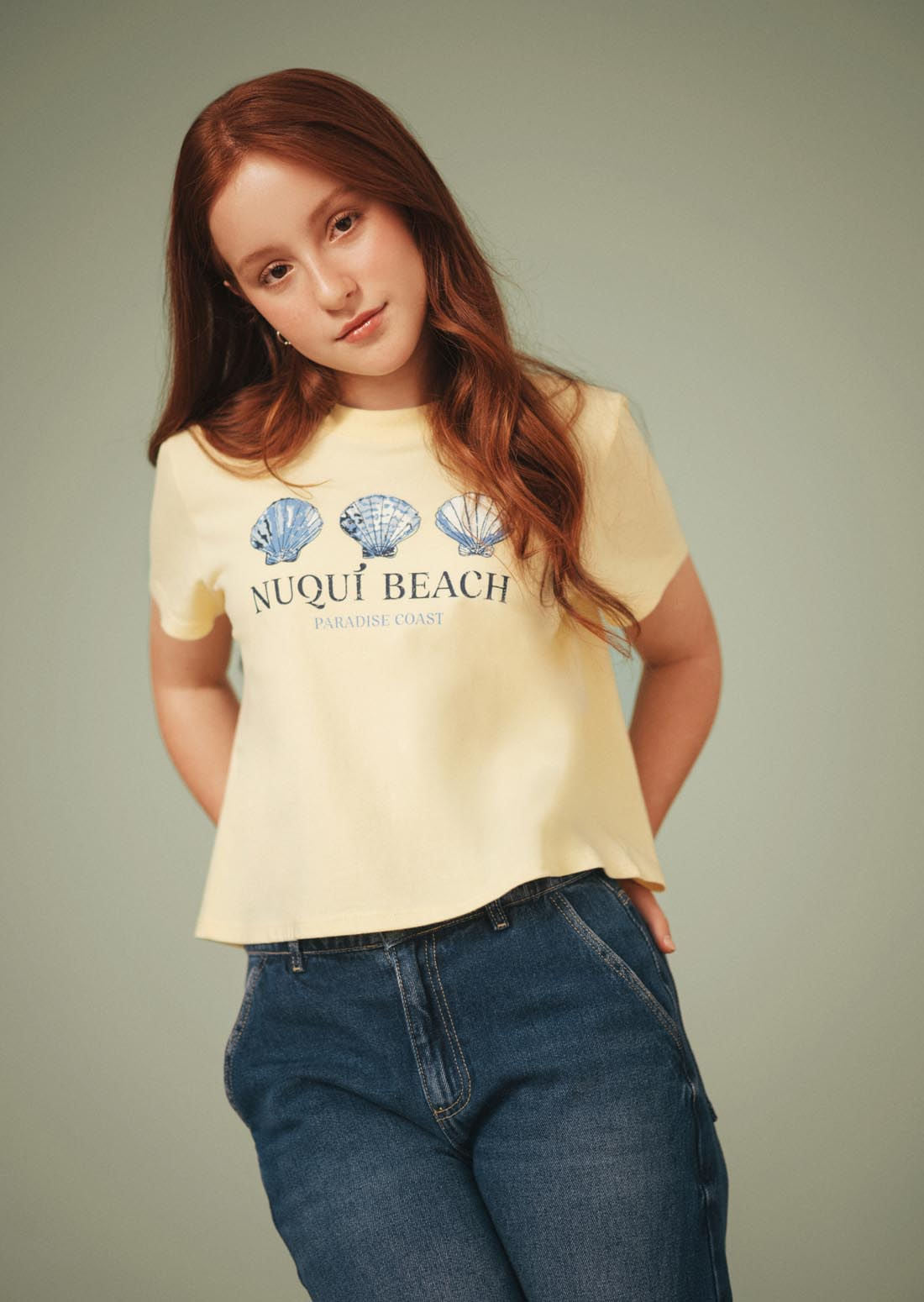 Camiseta champaña con estampado para adolescentes