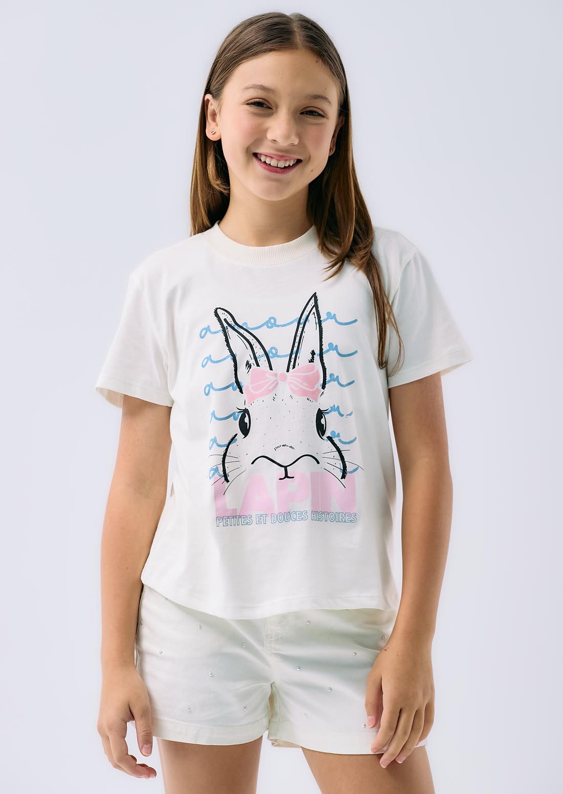 Camiseta marfil estampada en frente para niñas