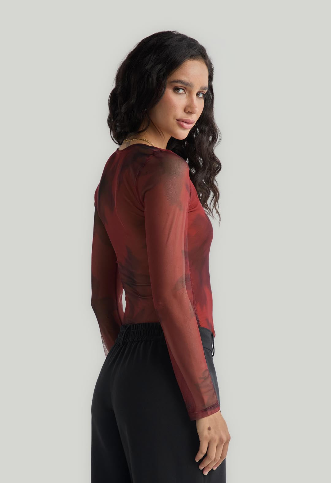 Camiseta vino tinto en malla para mujer