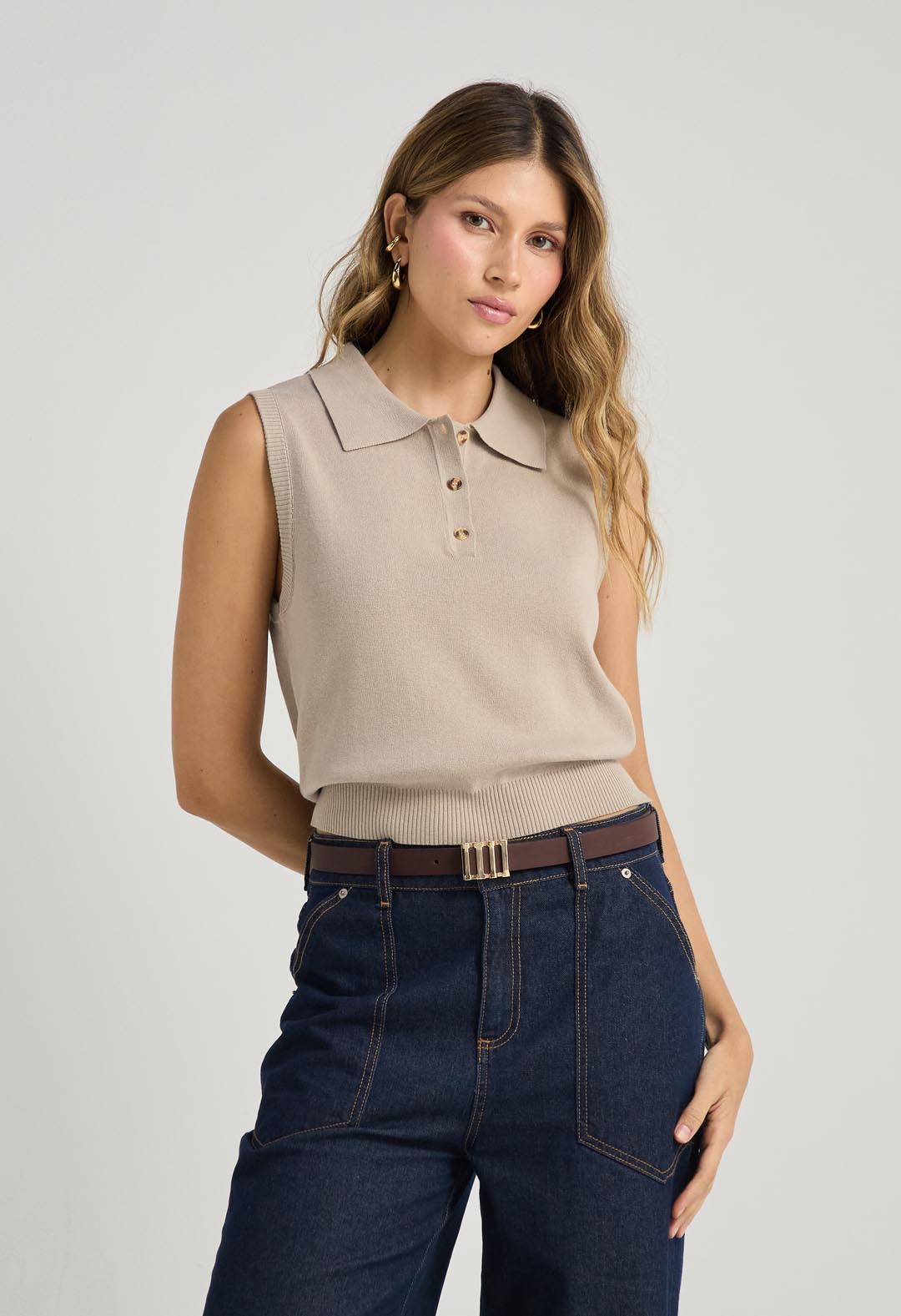 Camiseta taupe tejida para mujer