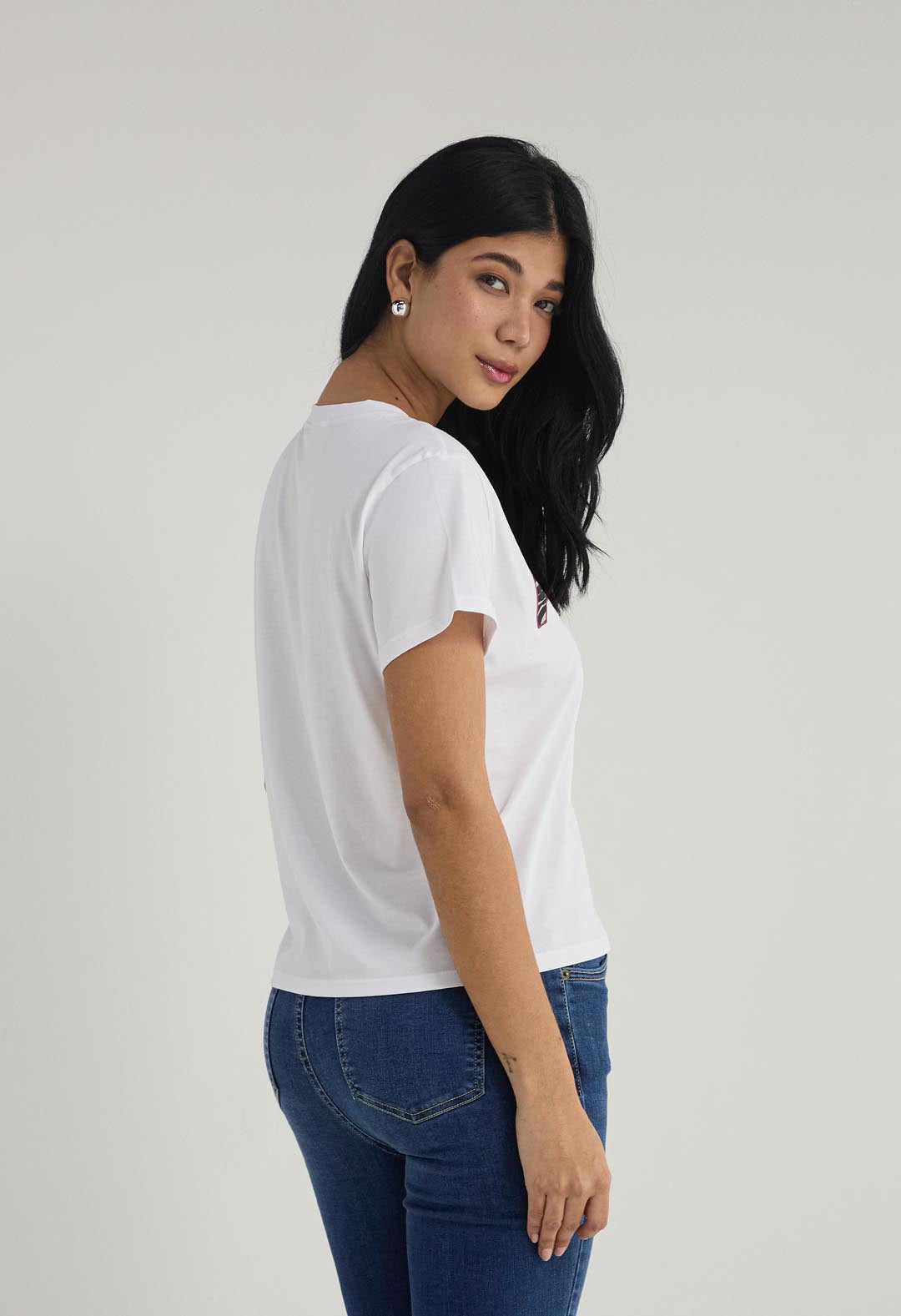 Camiseta blanca estampada en frente para mujer