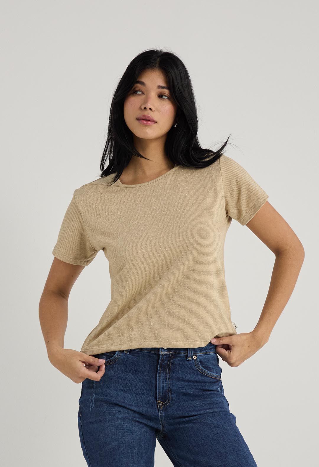 Camiseta arena a rayas con brillo para mujer