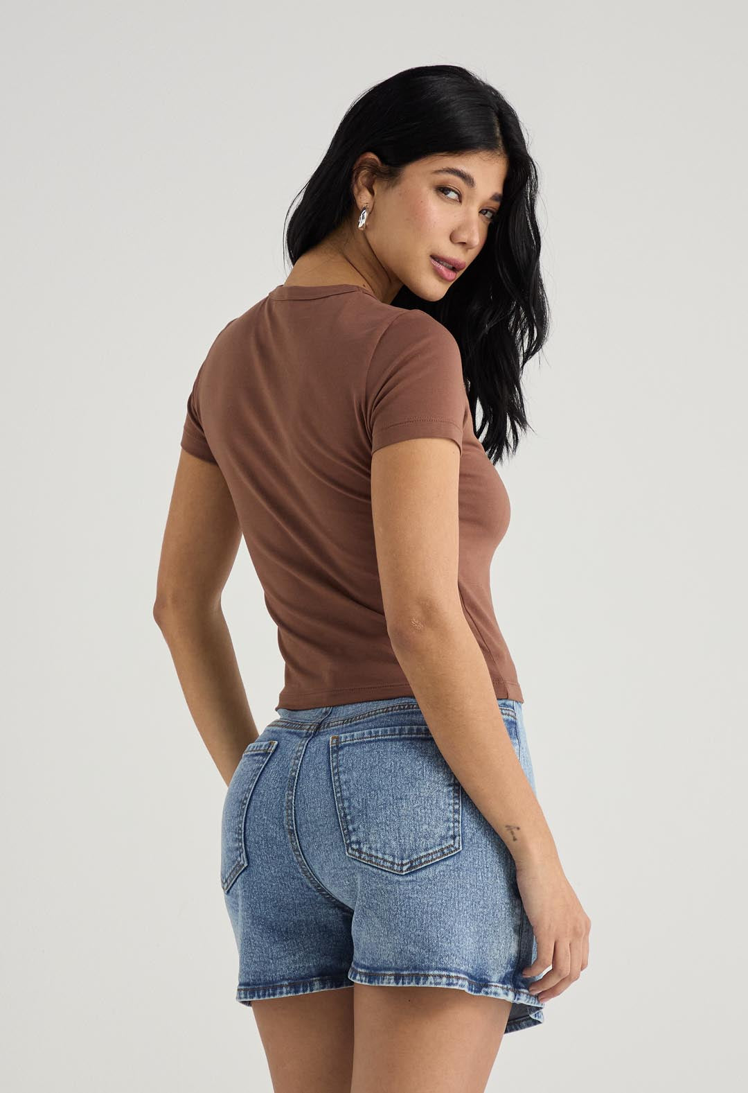 Camiseta chocolate manga corta para mujer