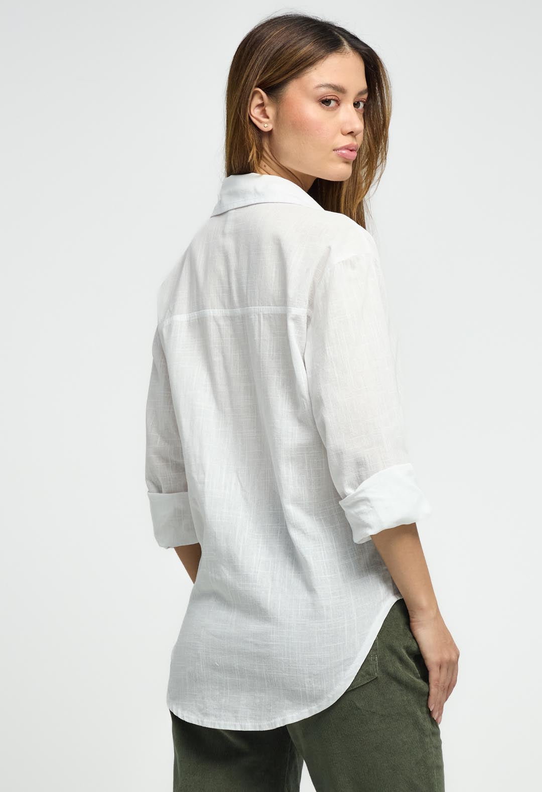 Blusa blanca estampada en frente para mujeres