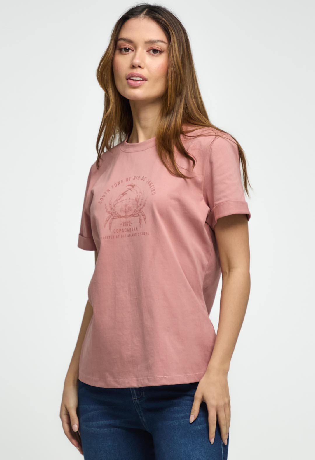 Camiseta rosa viejo estampada en frente para mujeres