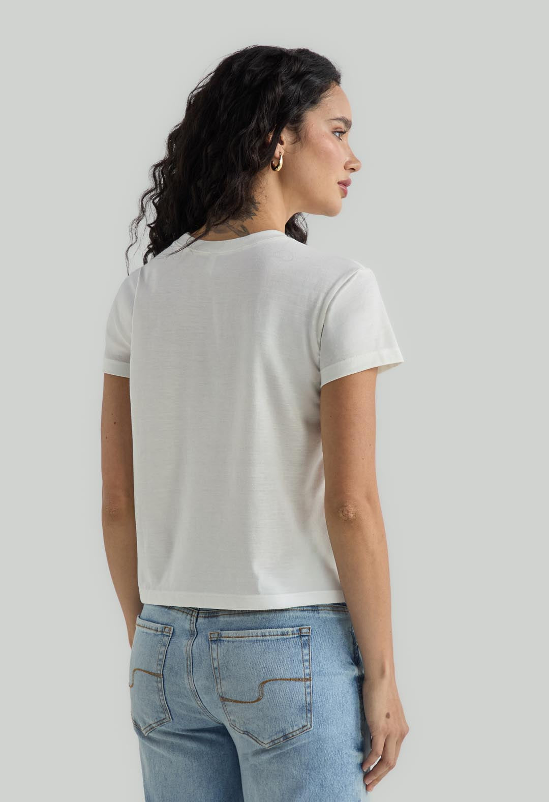 Camiseta marfil manga corta para mujer