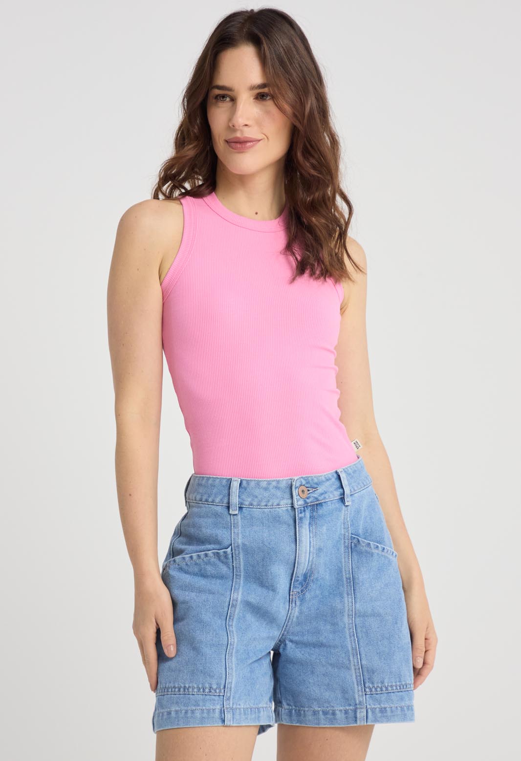 Camiseta básica rosa en rib para mujeres