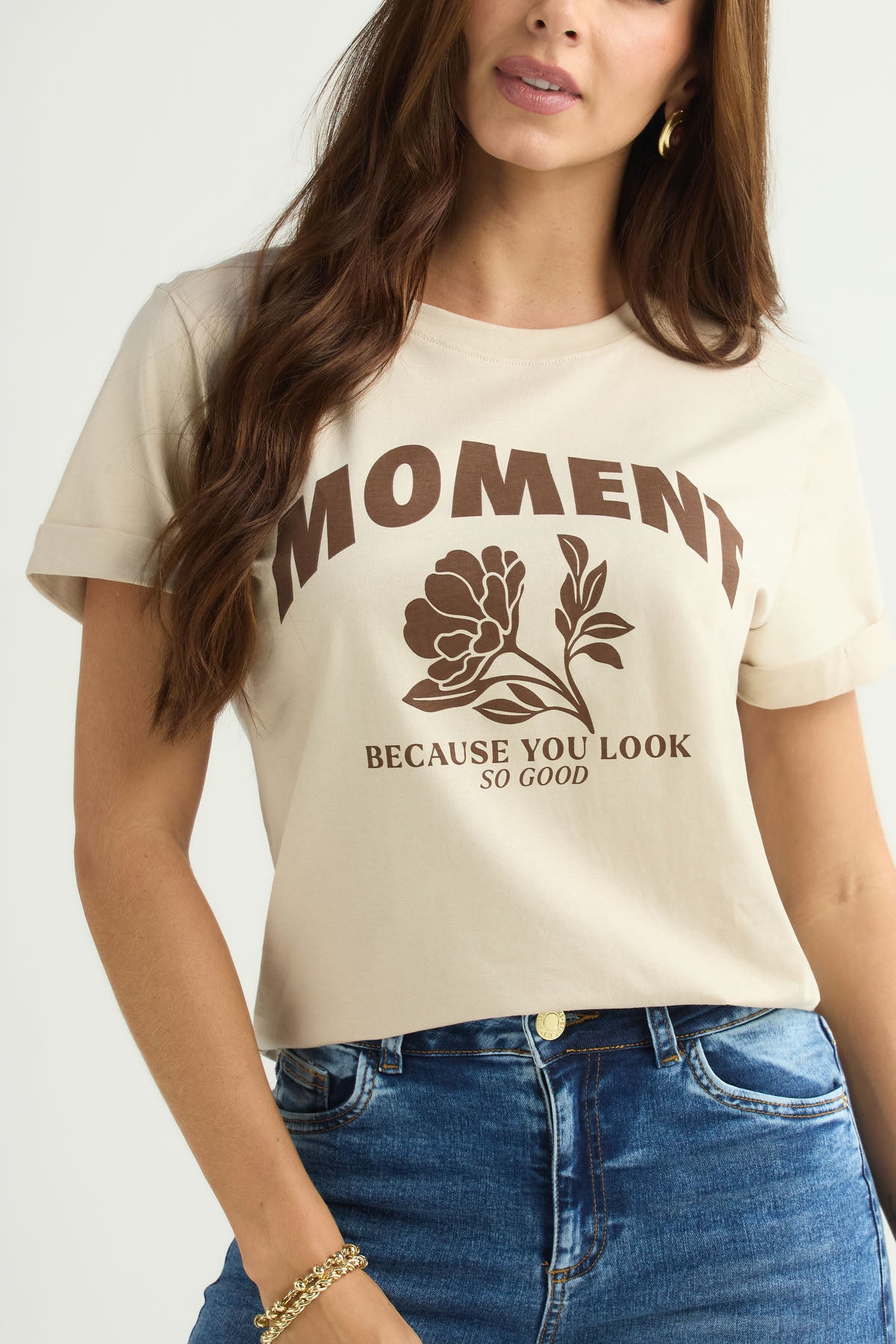 Camiseta arena estampada para mujer