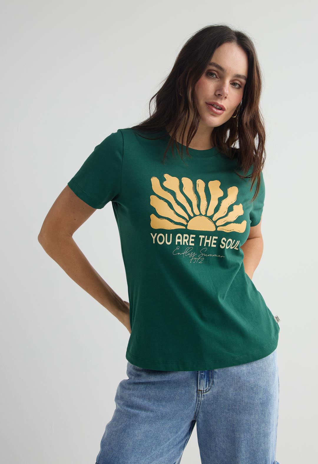 Camiseta verde botella de manga corta para mujer