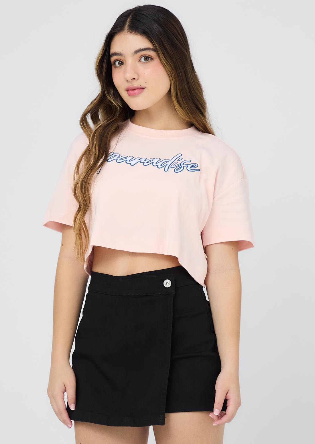 Camiseta rosa pastel estampada para jóvenes