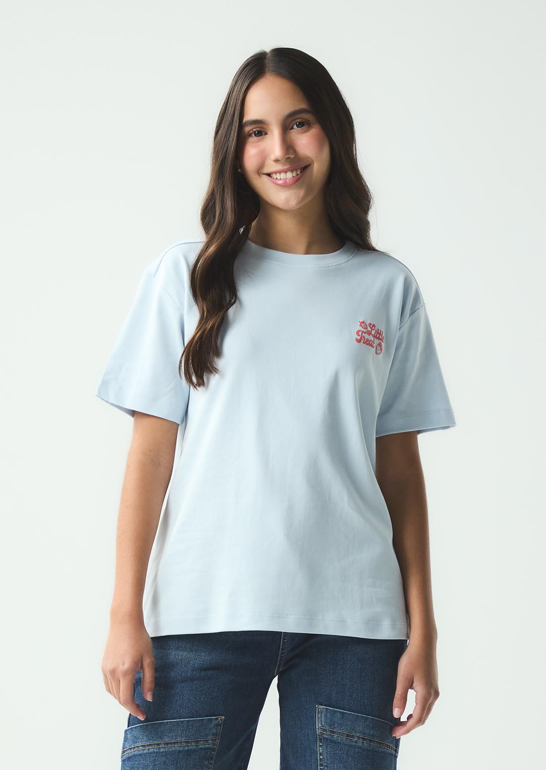 Camiseta azul claro frente estampado para jóvenes