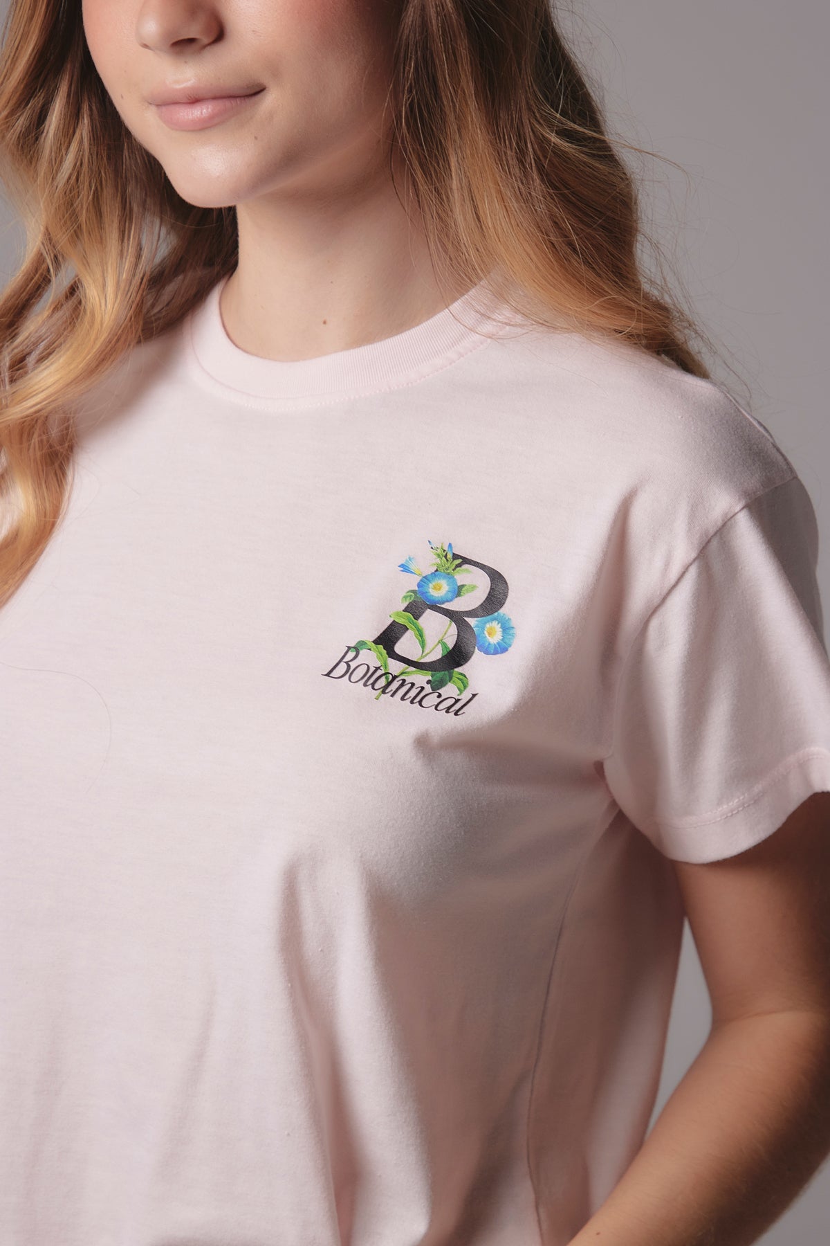 Camiseta rosa claro estampado punto corazón para jóvenes
