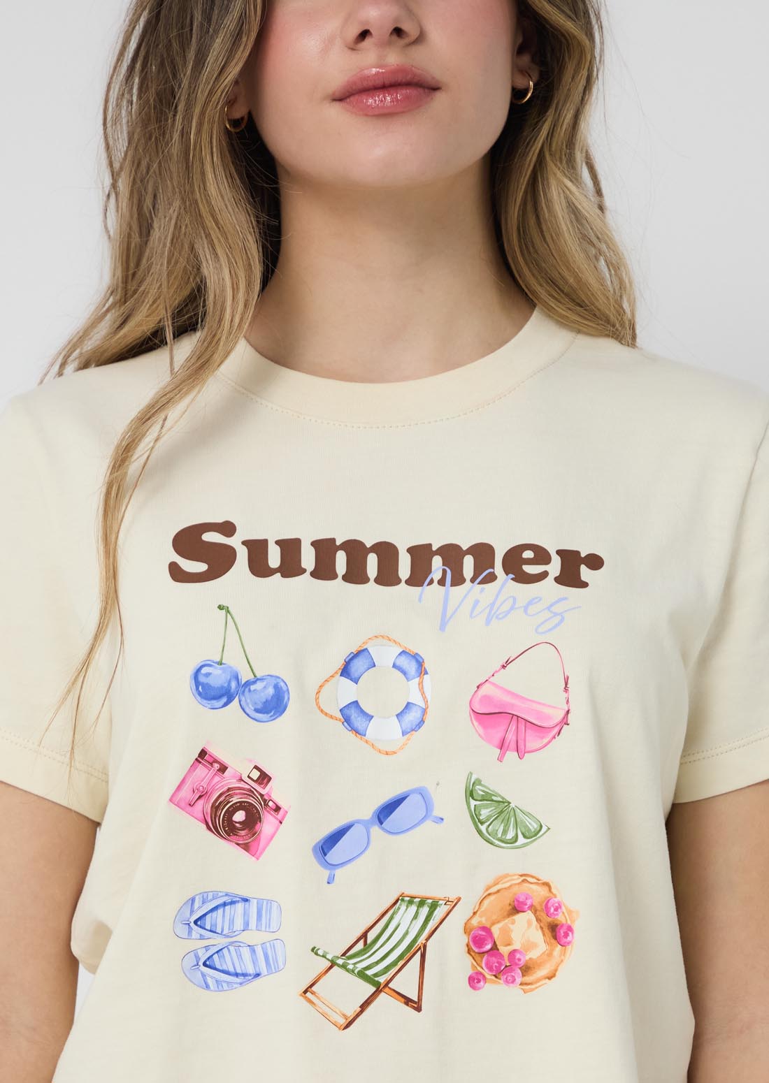 Camiseta vainilla estampada en frente para jóvenes