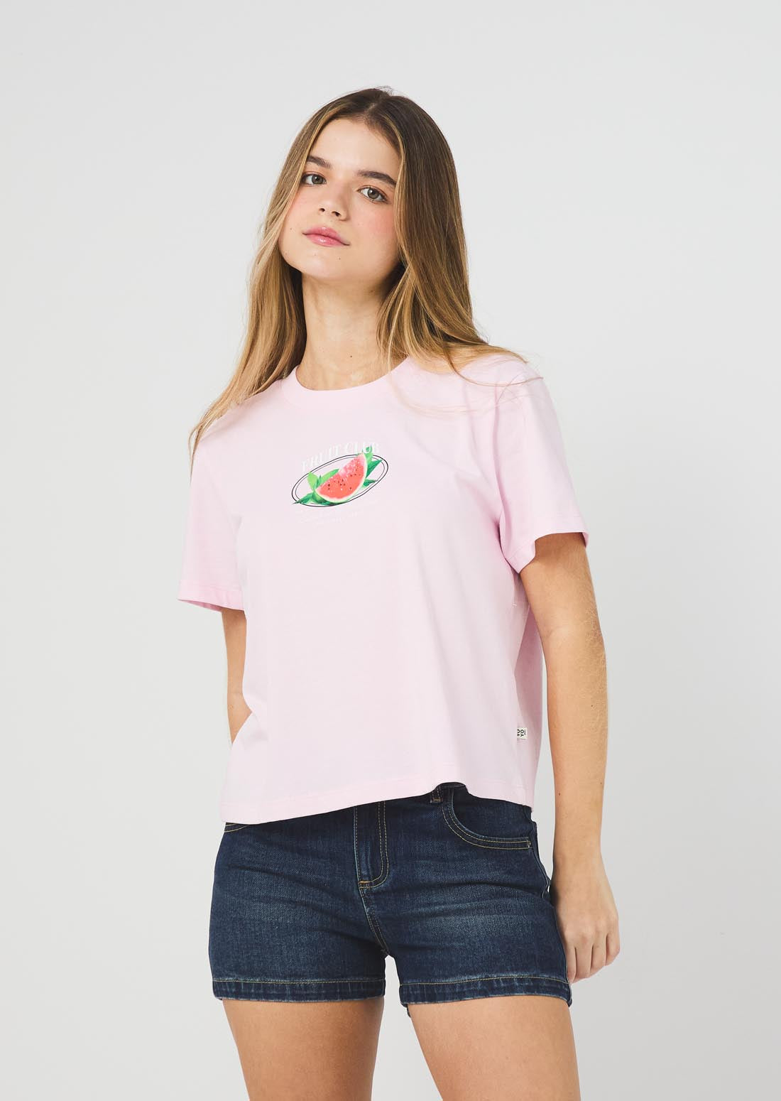 Camiseta rosa medio con estampado en frente para jóvenes