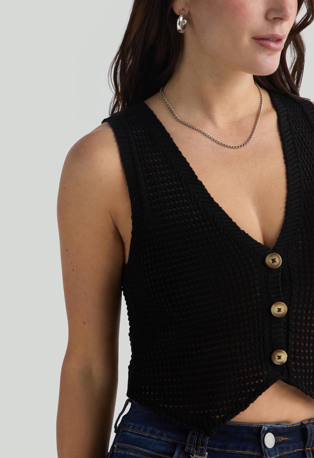 Chaleco negro tejido para mujer