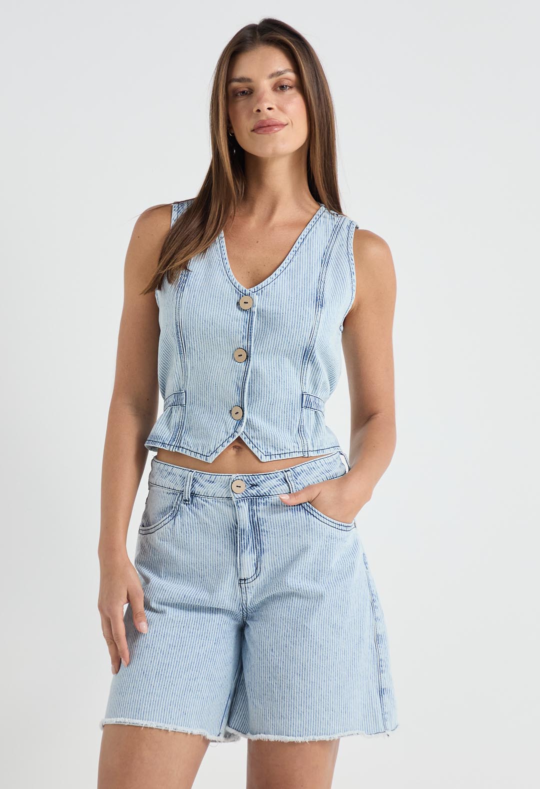 Chaleco crop lavado medio para mujer