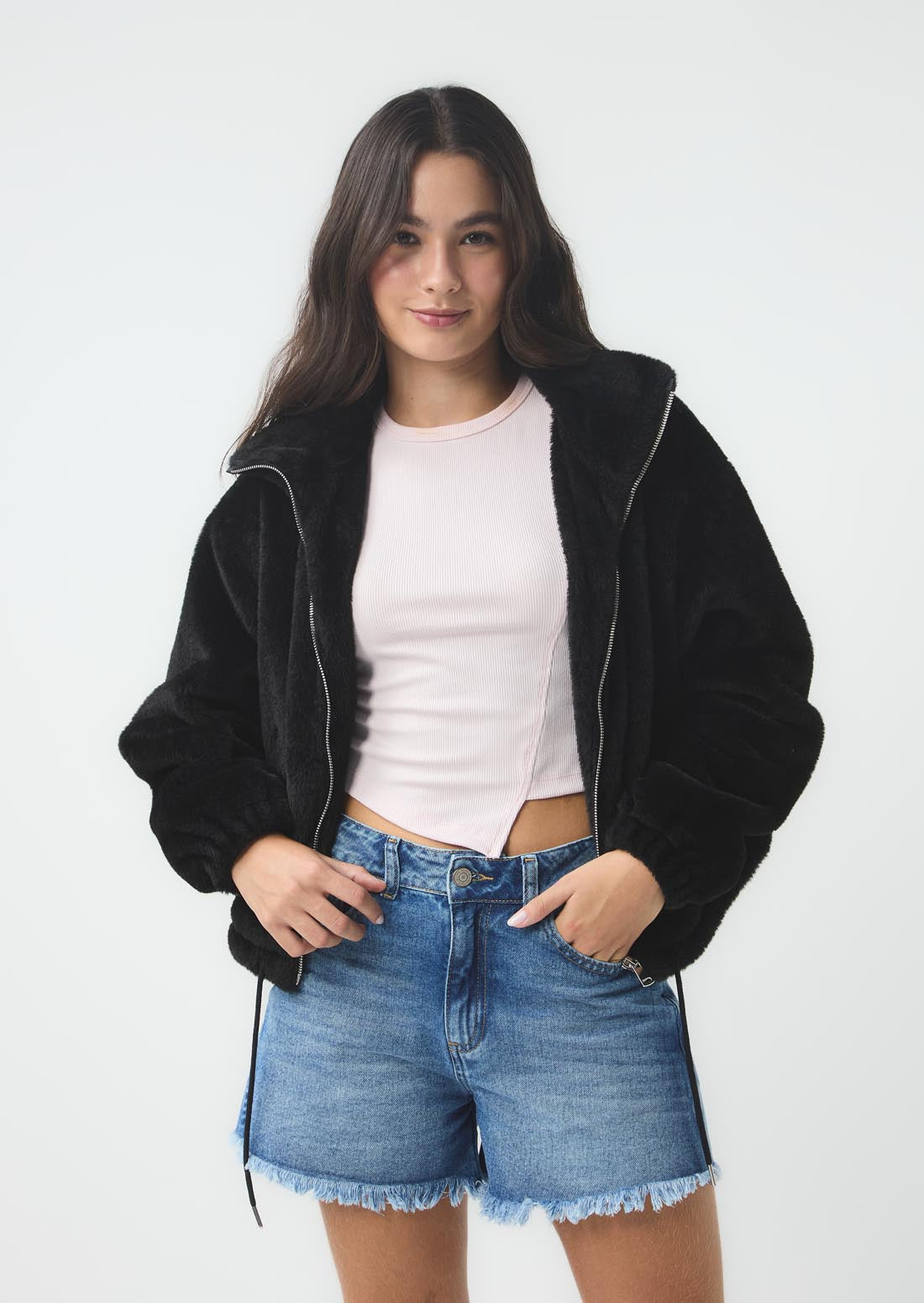 Chaqueta negra peluda con lurex para jóvenes