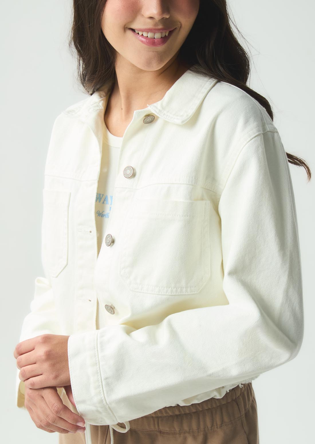 Chaqueta marfil con cuello sport para jóvenes