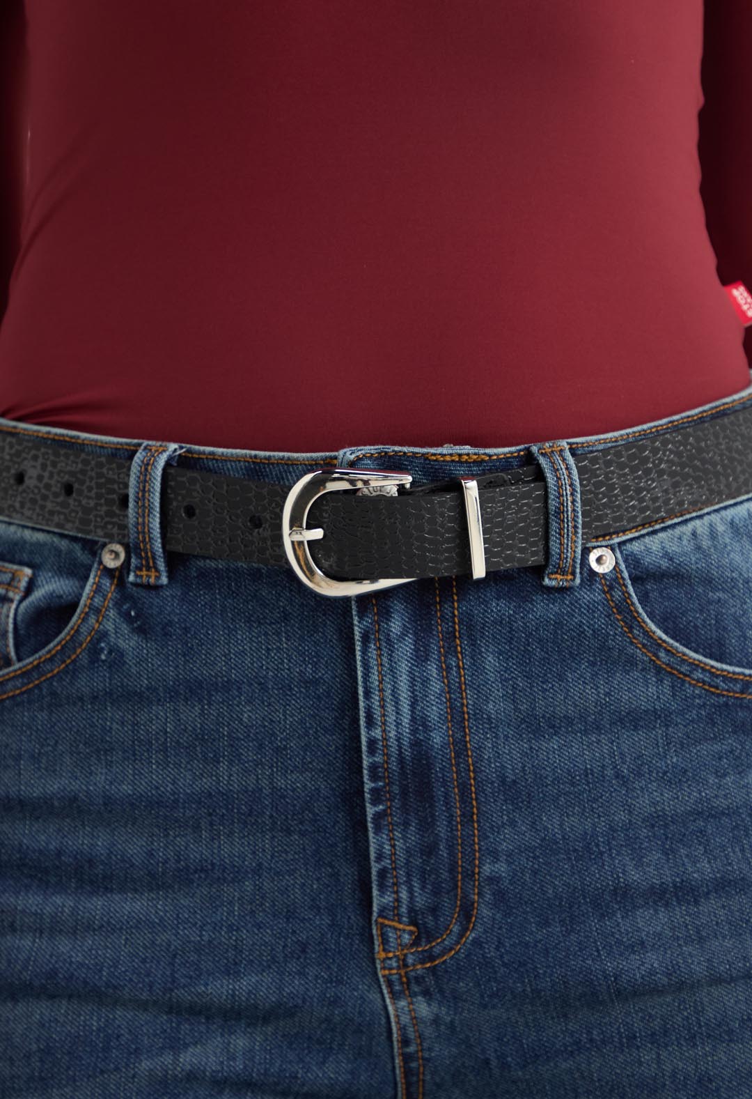 Cinturón animal print negro