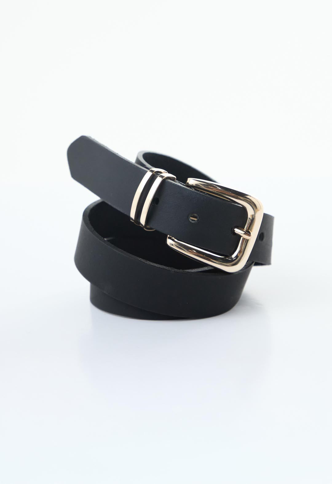 Cinturón negro con doble pasador