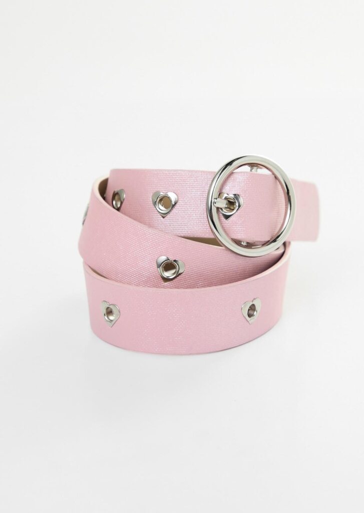 Cinturón rosa en forma de corazón