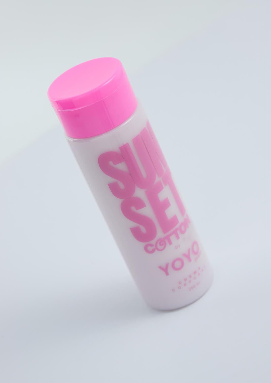 Crema corporal rosa para jóvenes